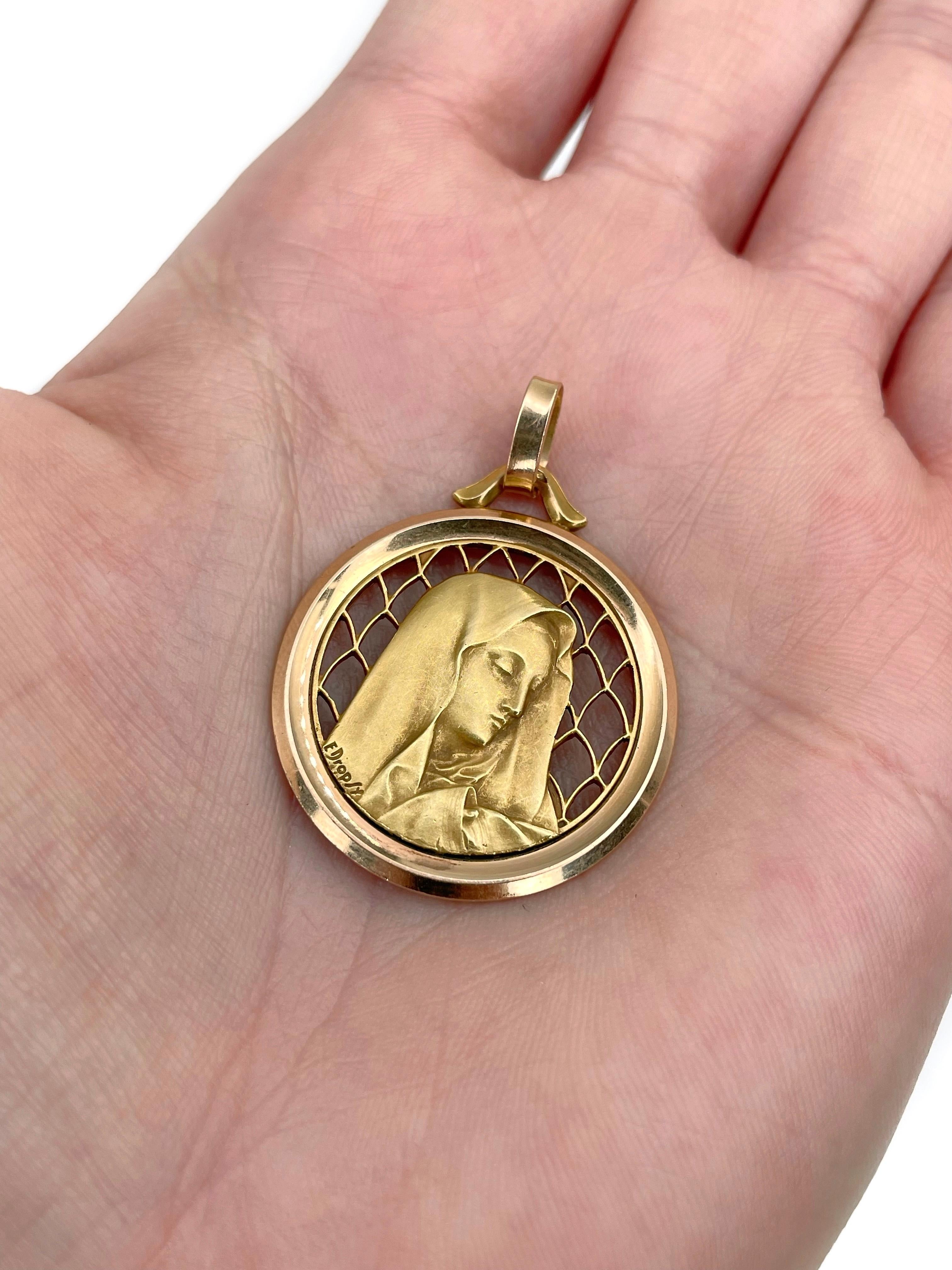 This is an Art Nouveau pendant crafted in 18K yellow gold. Circa 1910. Religious piece is showing the Virgin Mary. 

Pendant is signed by Emile Dropsy.  

Can be a significant gift for a communion or baptism.

Weight: 8.81g
Length: 3.6cm
Diameter: