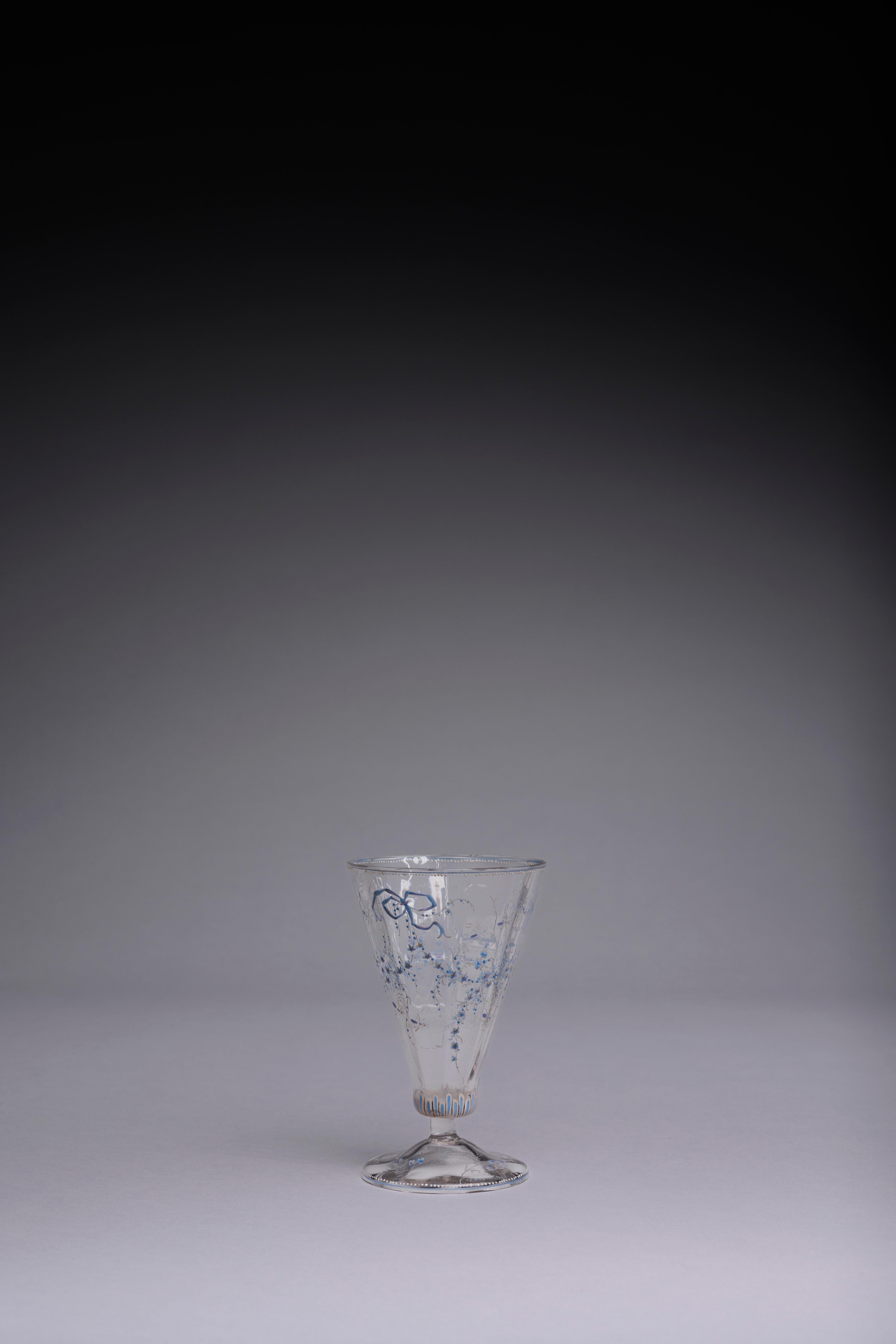 Französisches Jugendstil-Glas-Dekanterset aus Glas von Emile Galle (Mittleres 19. Jahrhundert) im Angebot