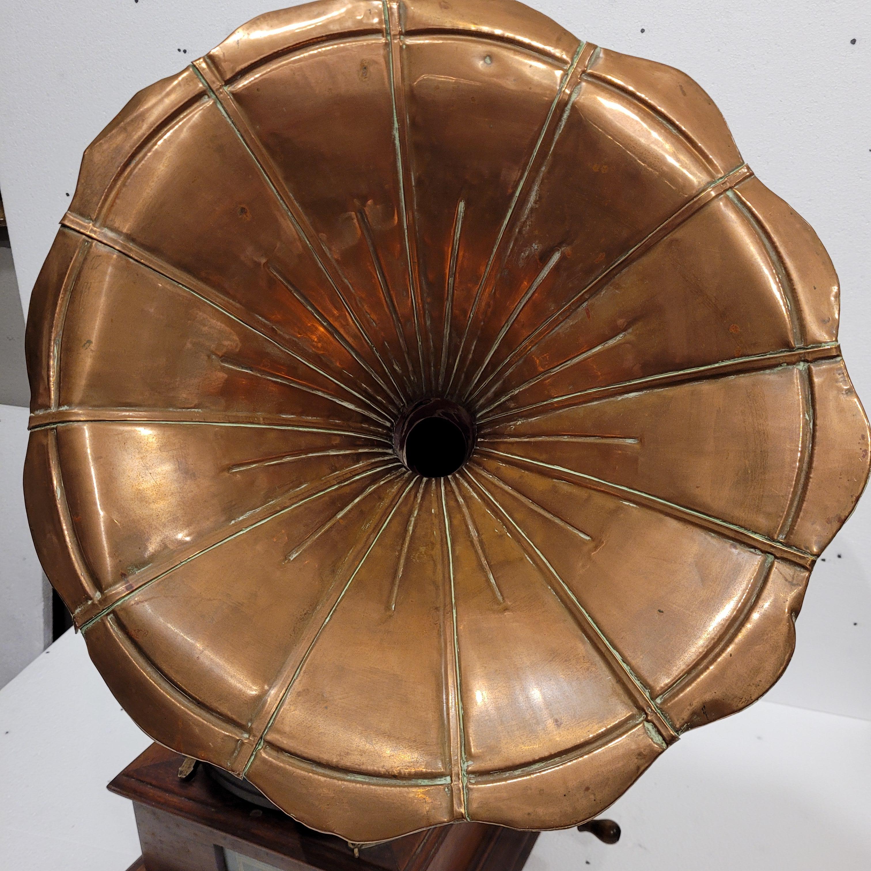Art Nouveau francese His Master, s Voice Grammofono in vendita 12