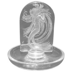 Vintage Art Nouveau French Lalique Art Glass "Naiad" Pin Tray, 20th Century