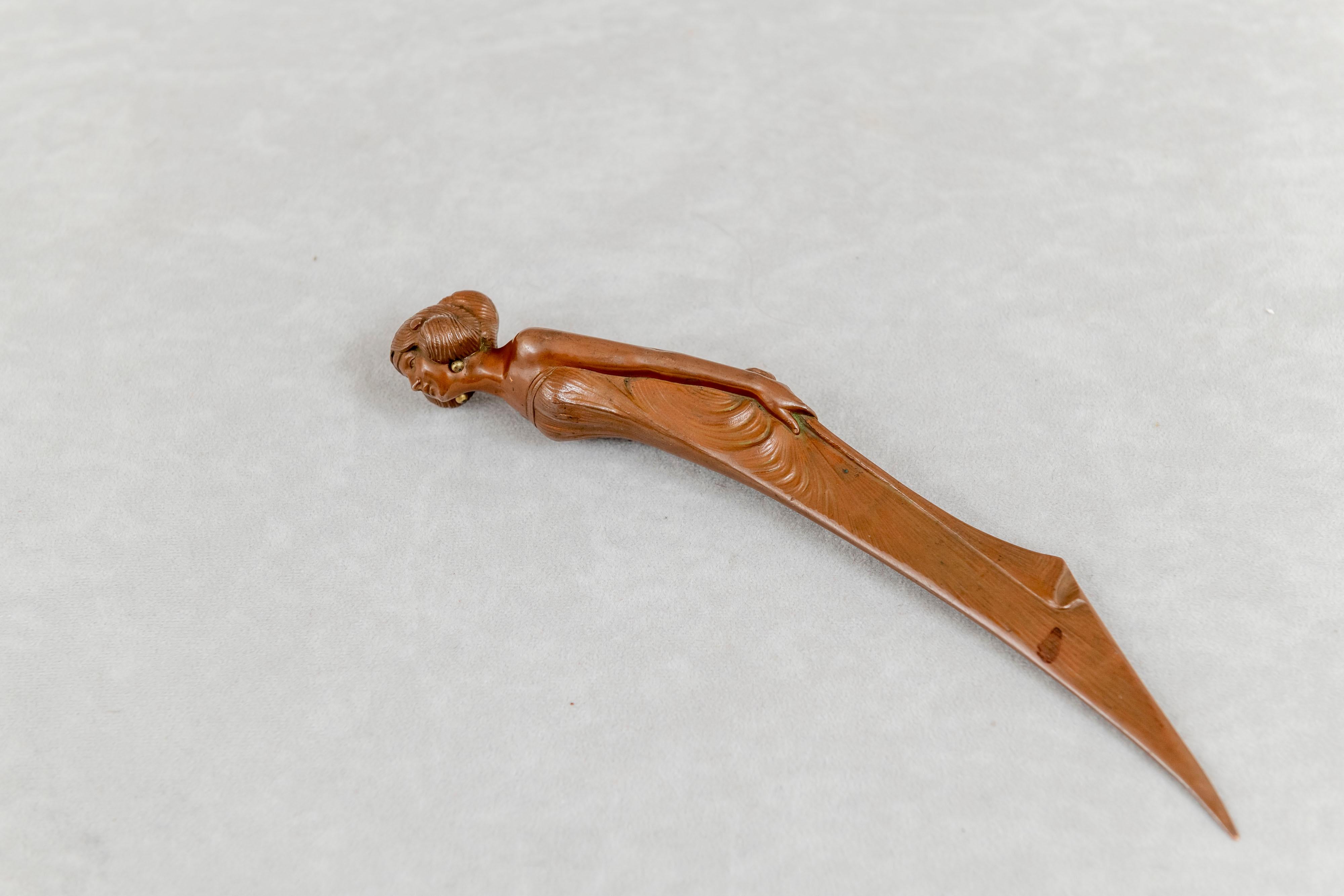 Art Nouveau French Letter Opener, w/ Beautiful Girl, ca. 1900 In Excellent Condition For Sale In Petaluma, CA