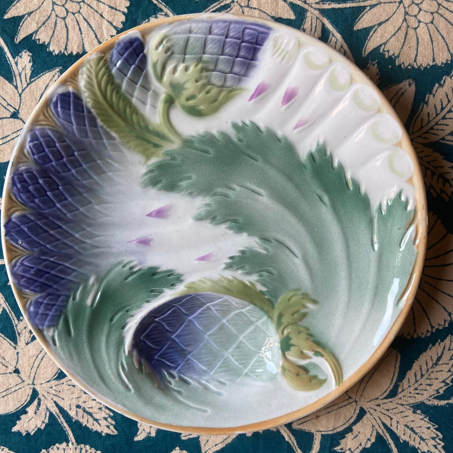 Französische Jugendstil-Majolika-Spargelteller Saint Amand, 1920er Jahre, 5er-Set (Glasiert) im Angebot