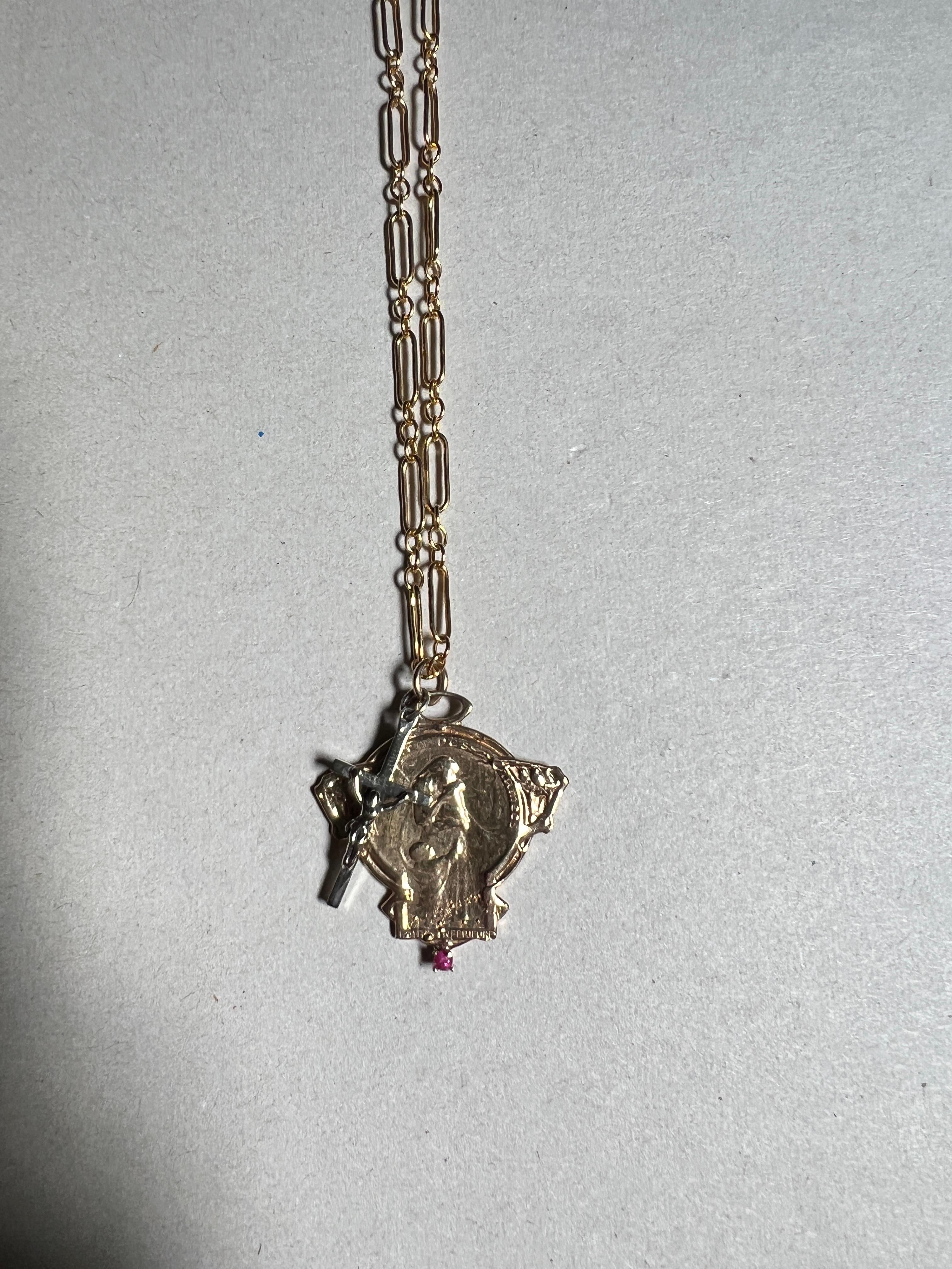 Jugendstil Französische Medaille Rubin Kette Halskette Silber Kreuz J Dauphin im Angebot 3