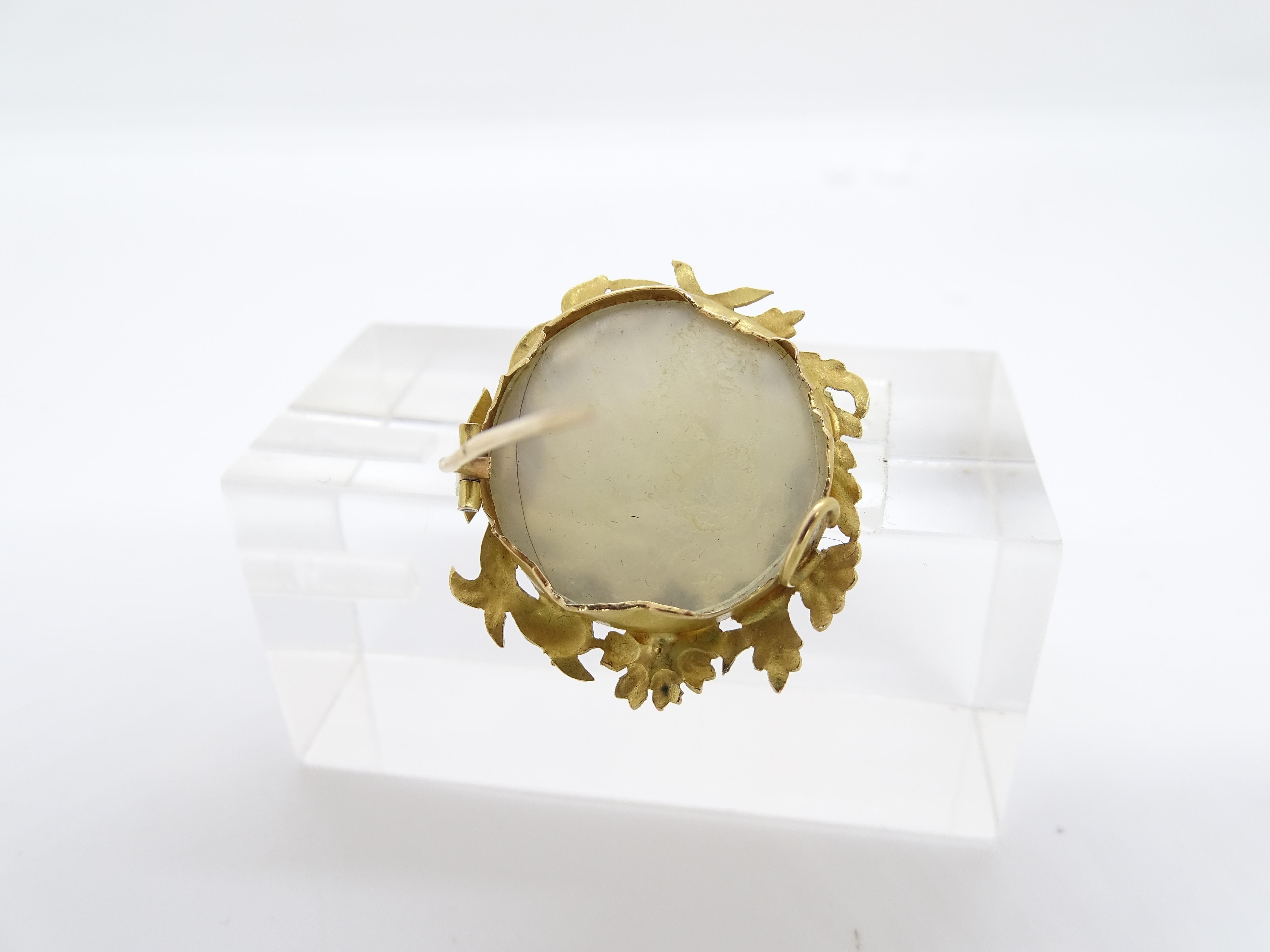 Art Nouveau  French Mother-of-pearl brooch, 18k yellow gold, pearl For Sale 11