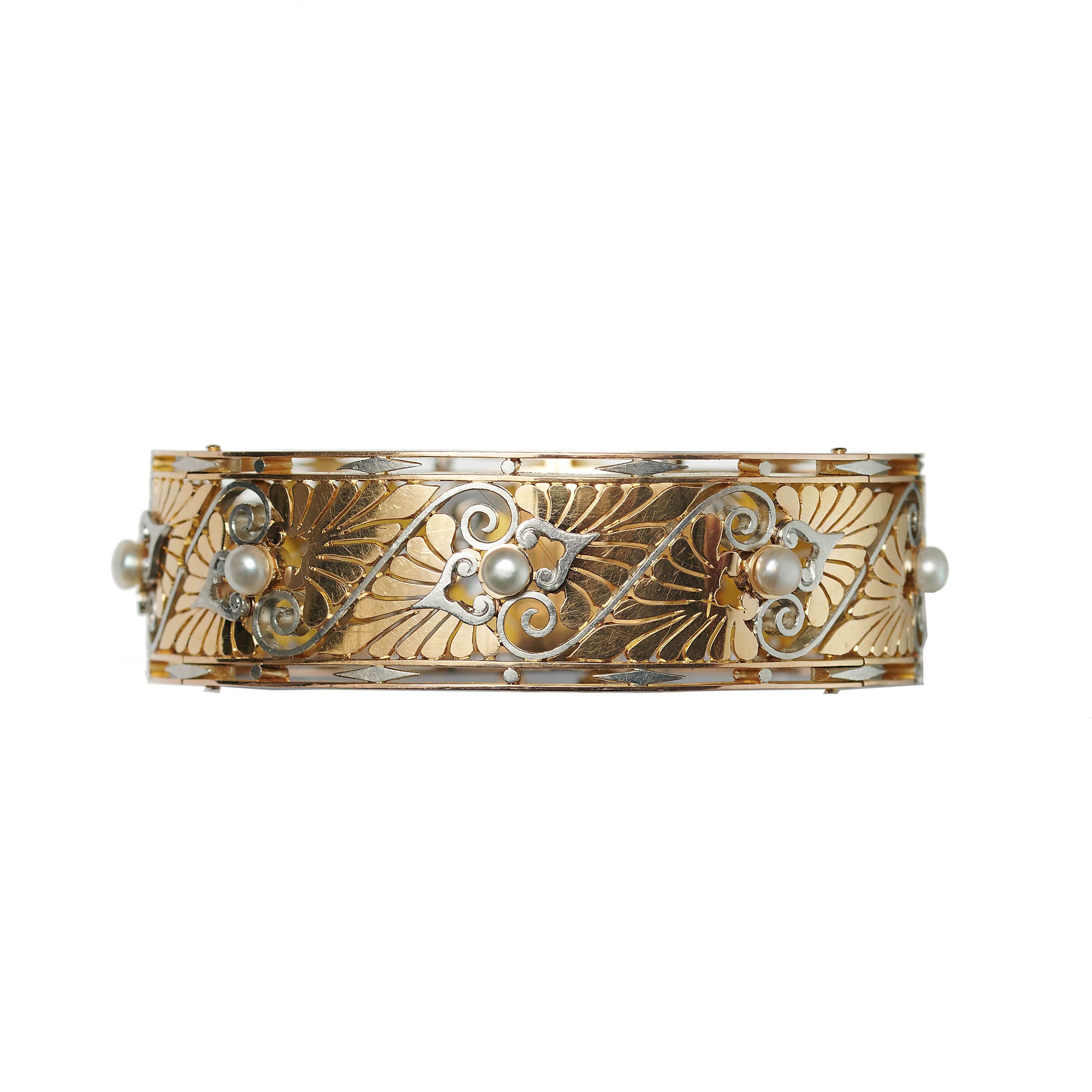 French Antique Greek Revival Pearl Gold and Platinum Bangle, Circa 1870 For Sale 1