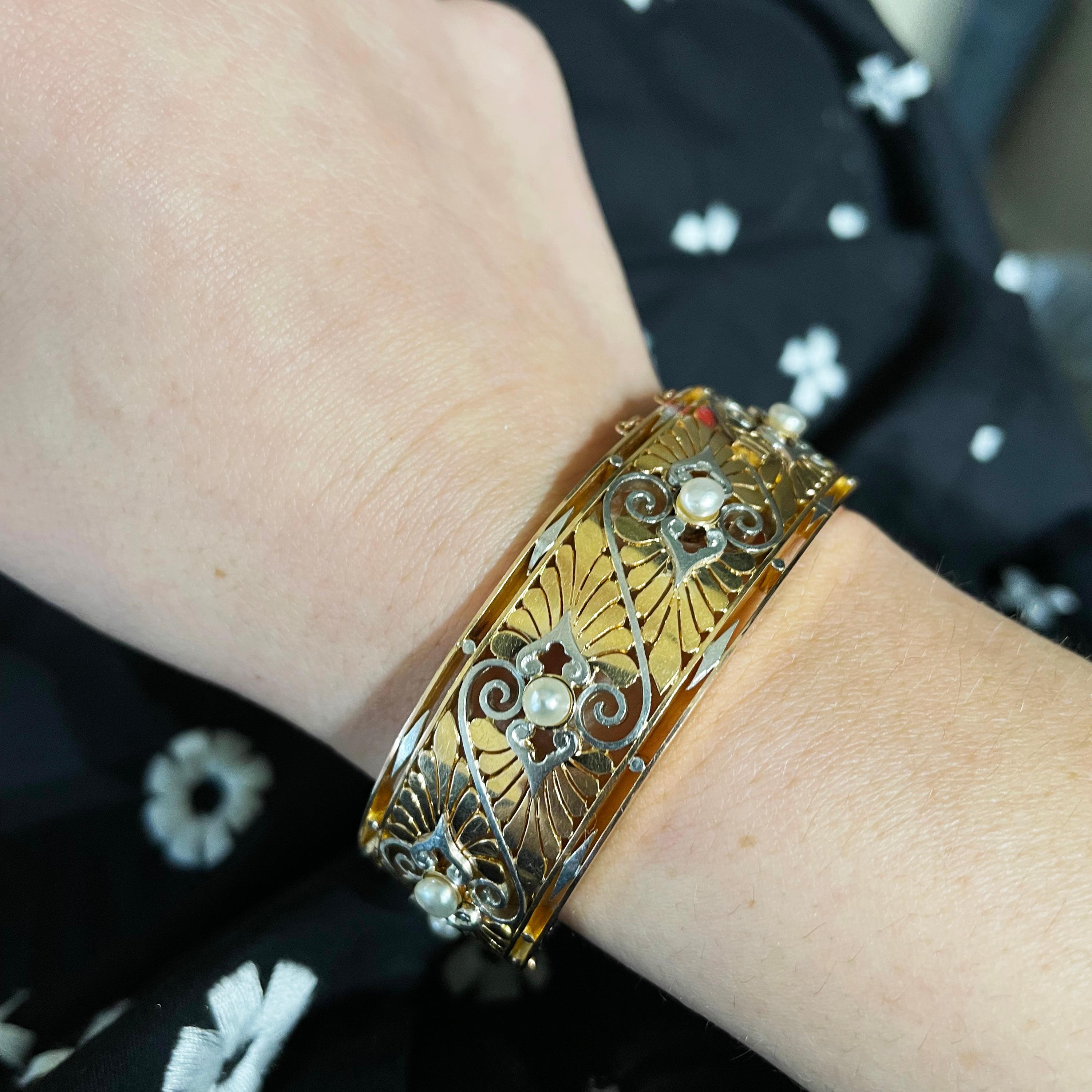 French Antique Greek Revival Pearl Gold and Platinum Bangle, Circa 1870 For Sale 2