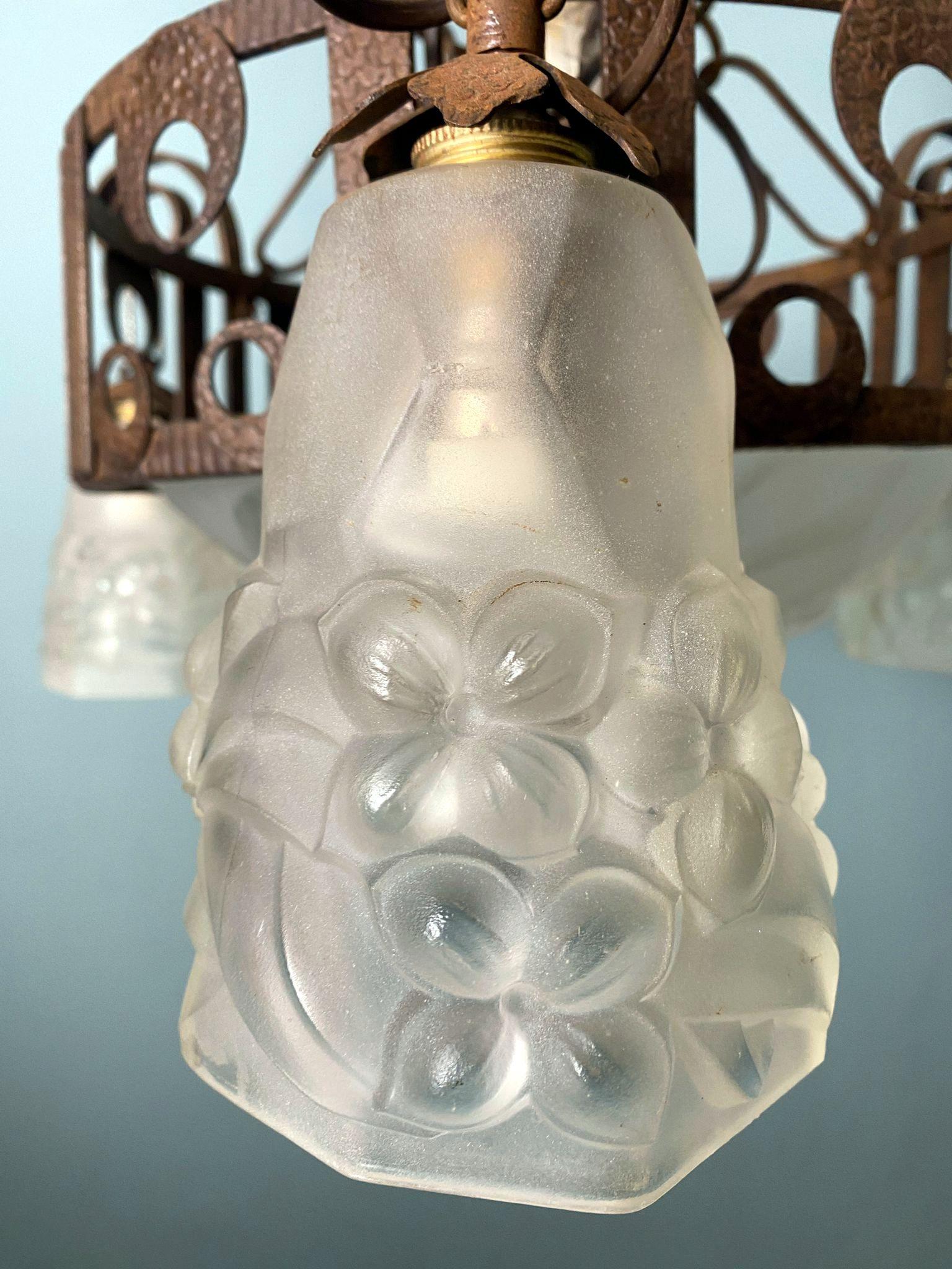 Art Nouveau French Wrought Iron and Opaline Glass Chandelier For Sale 4