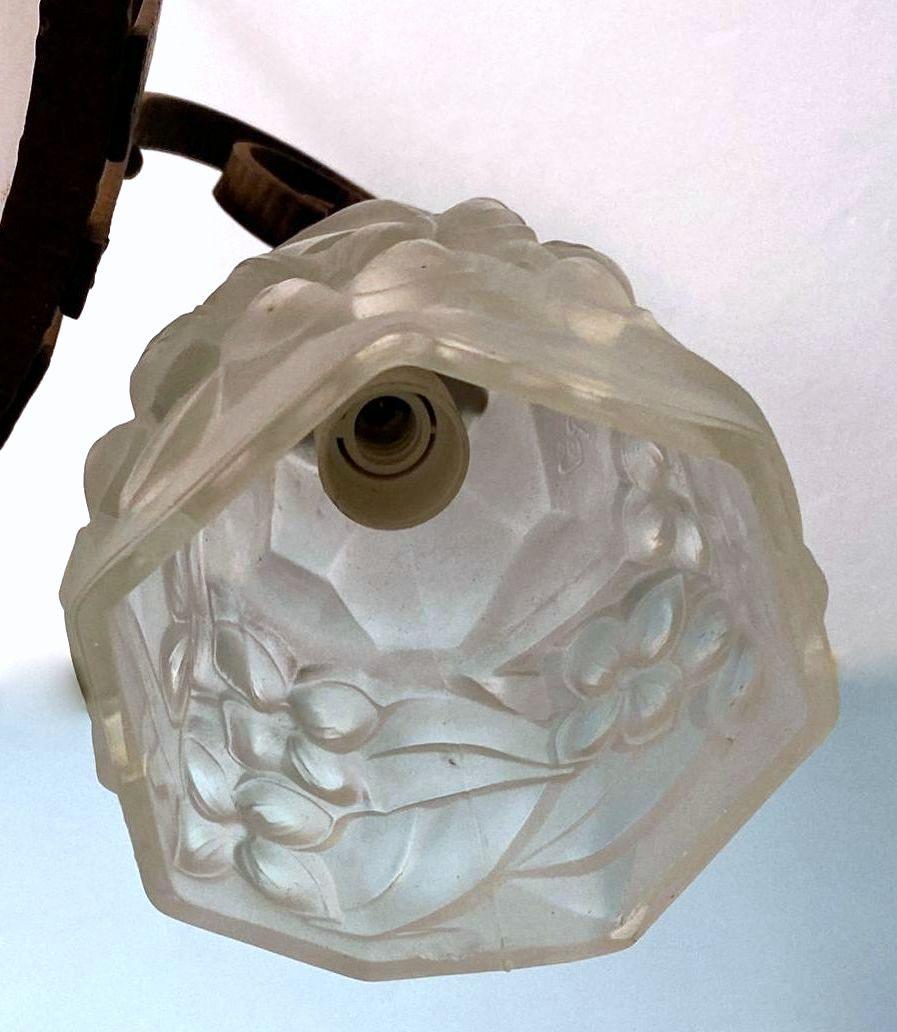 Art Nouveau French Wrought Iron and Opaline Glass Chandelier For Sale 6