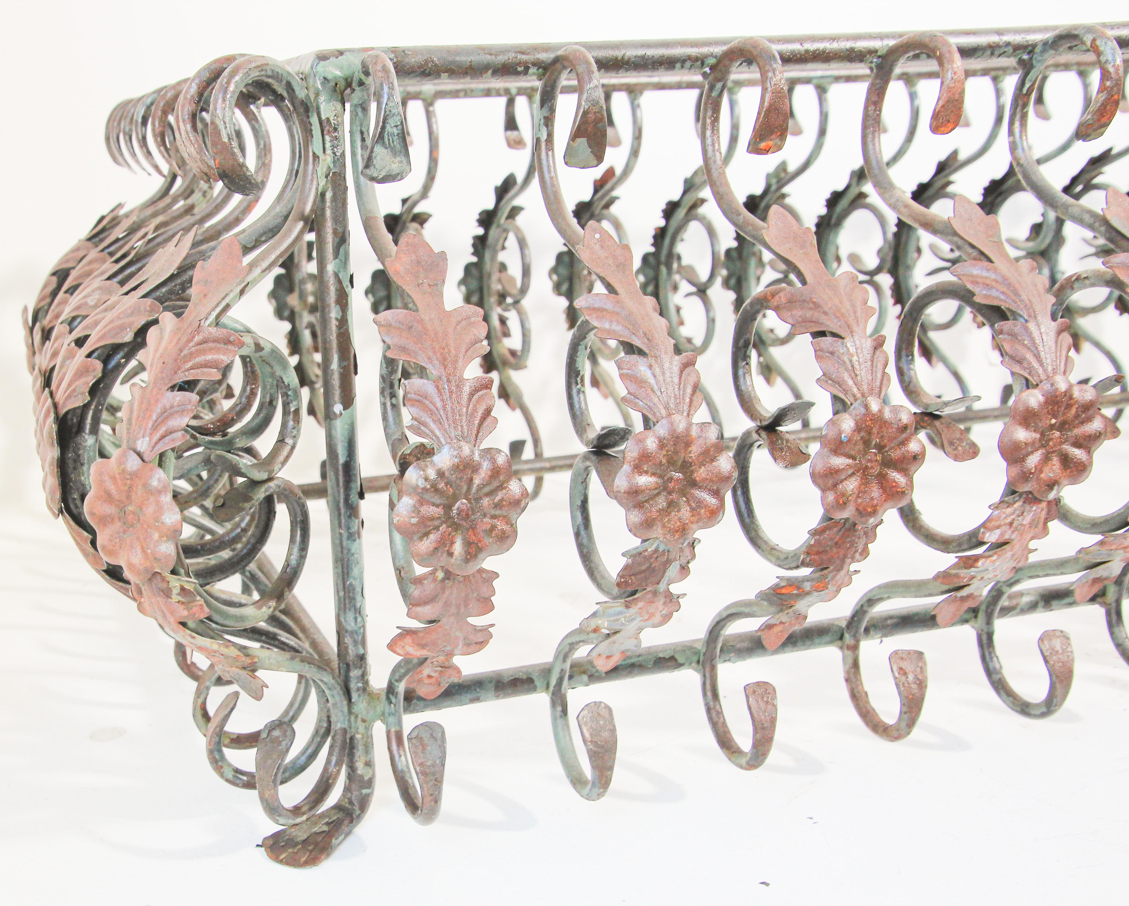 Art Nouveau French Wrought Iron Coffee Table Base 8