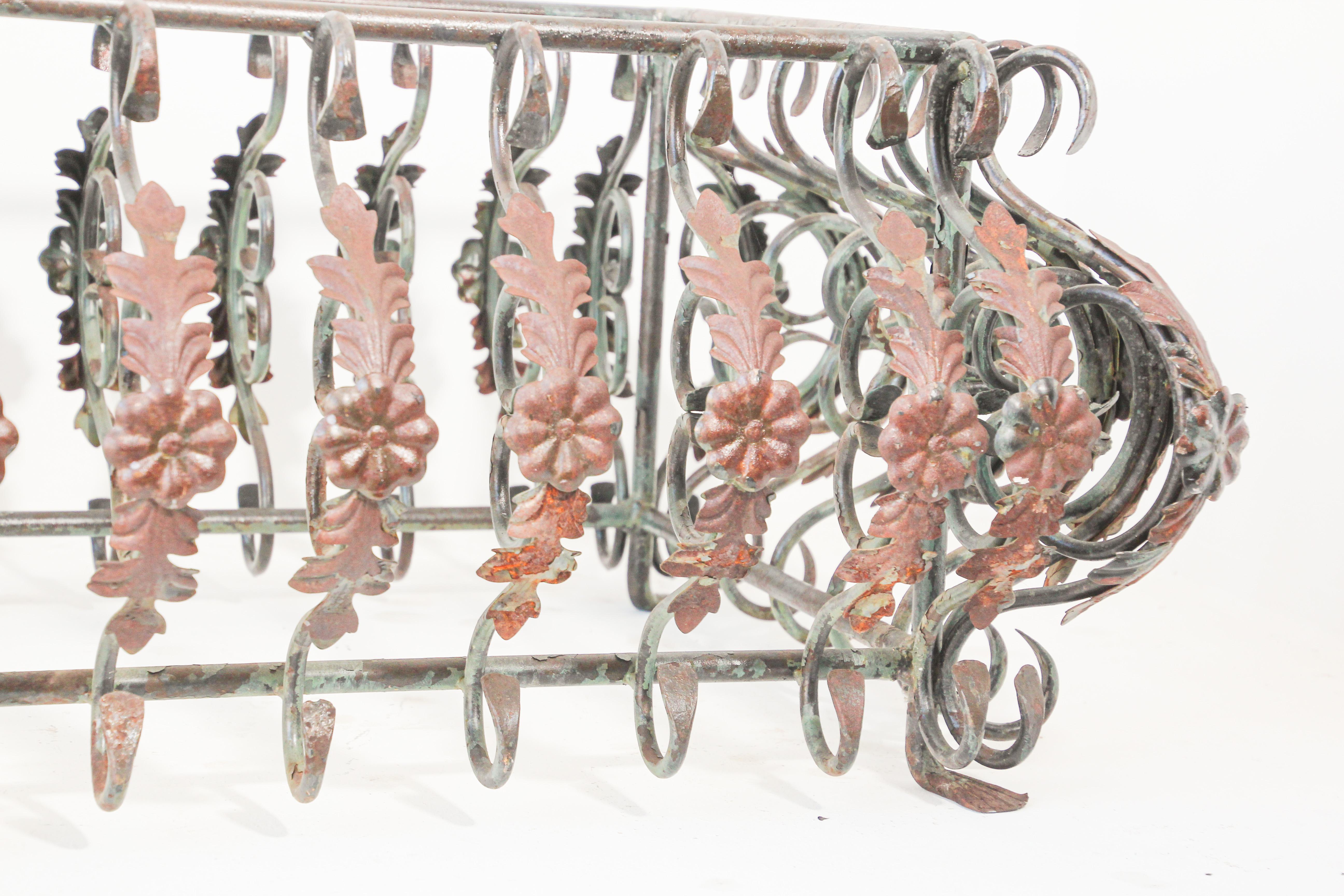 Art Nouveau French Wrought Iron Coffee Table Base 3