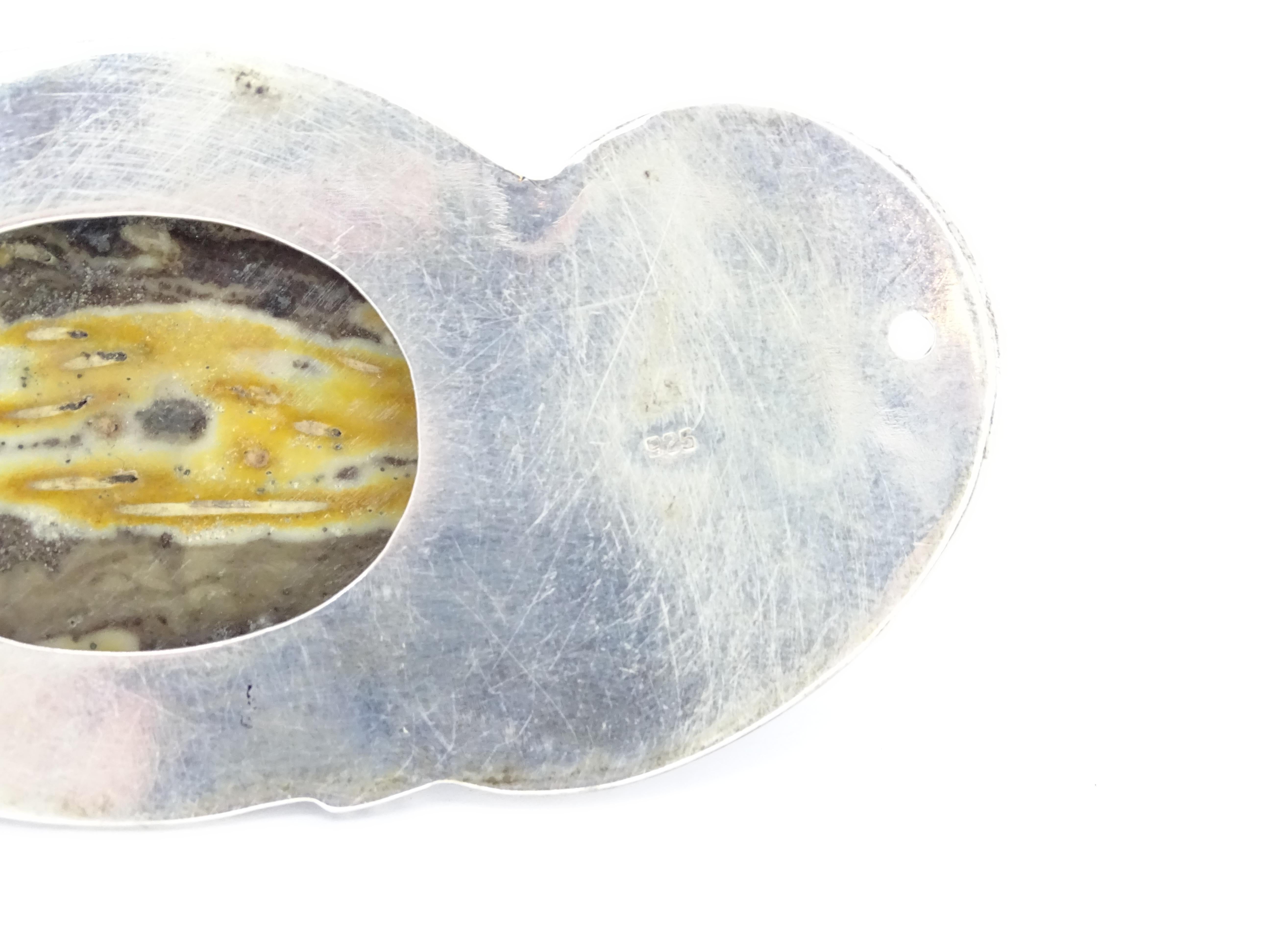 Art Nouveau French yellow grey agate cabochon  Silver Brooch Pendentif For Sale 12