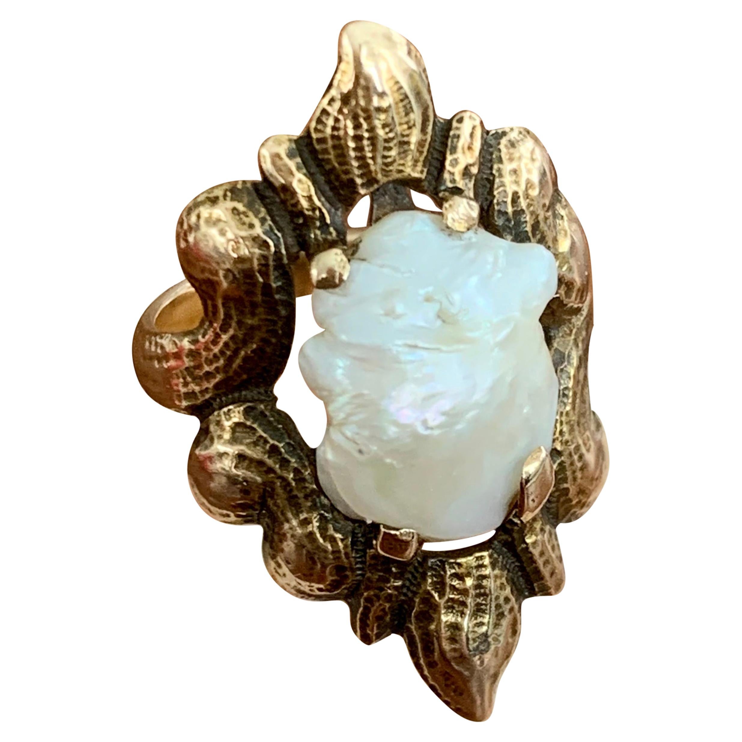 Art Nouveau Freshwater Pearl 10 Karat Yellow Gold Ring For Sale