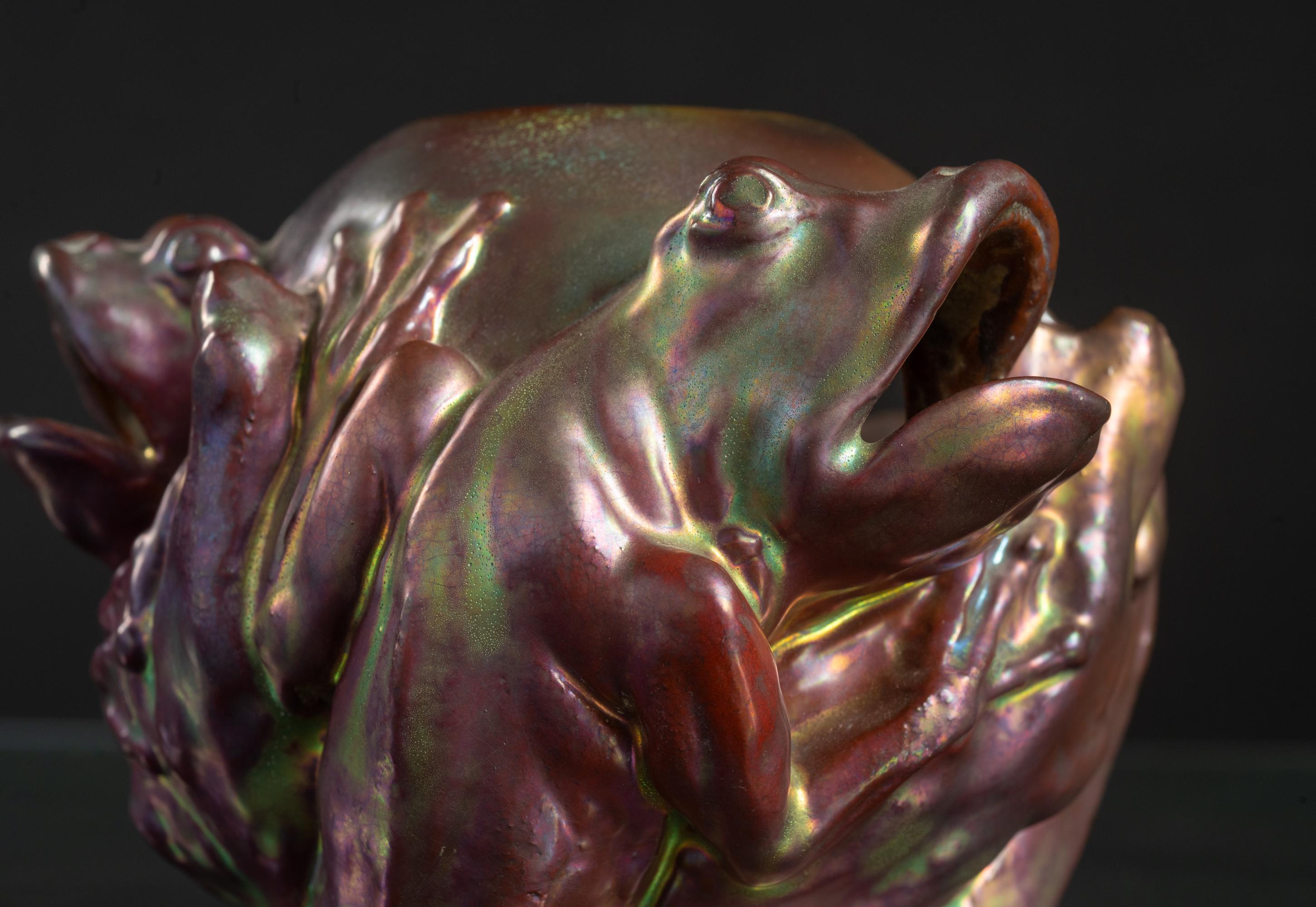 Earthenware Art Nouveau Frog Vase by Zsolnay Porcelánmanufaktúra Zrt