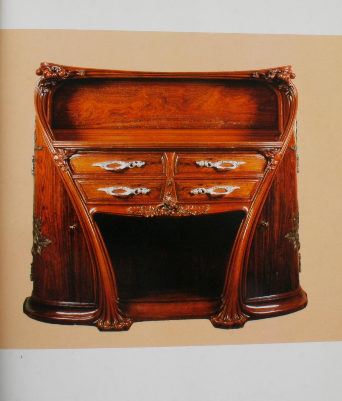 Art nouveau-Möbel von Alastair Duncan, ausgestellte Erstausgabe (amerikanisch) im Angebot