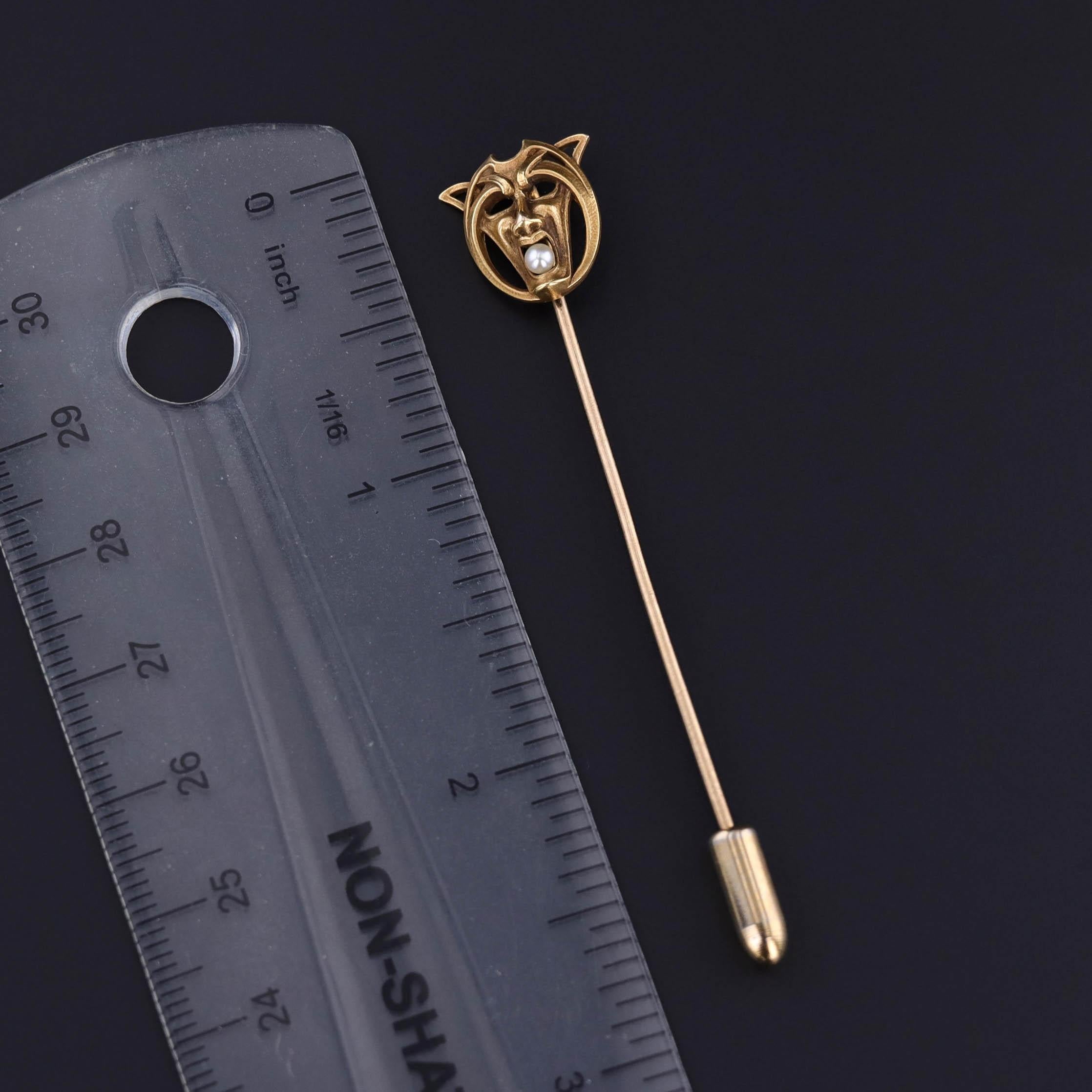 Taille pampille Epingle à nourrice Art Nouveau en or 14k en vente
