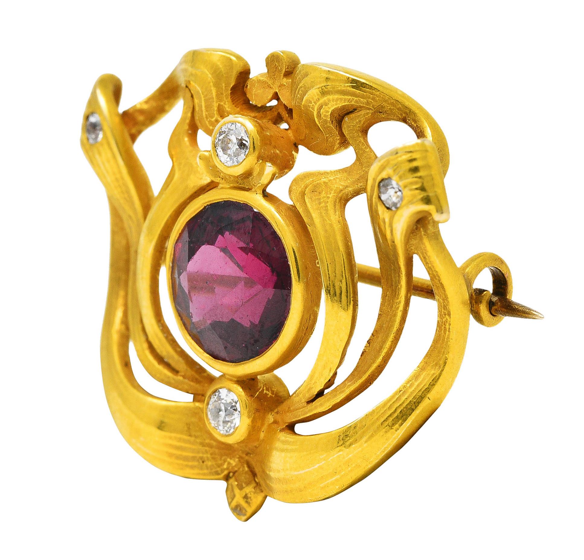 Round Cut Art Nouveau Garnet Diamond 14 Karat Yellow Gold Clover Whiplash Antique Brooch