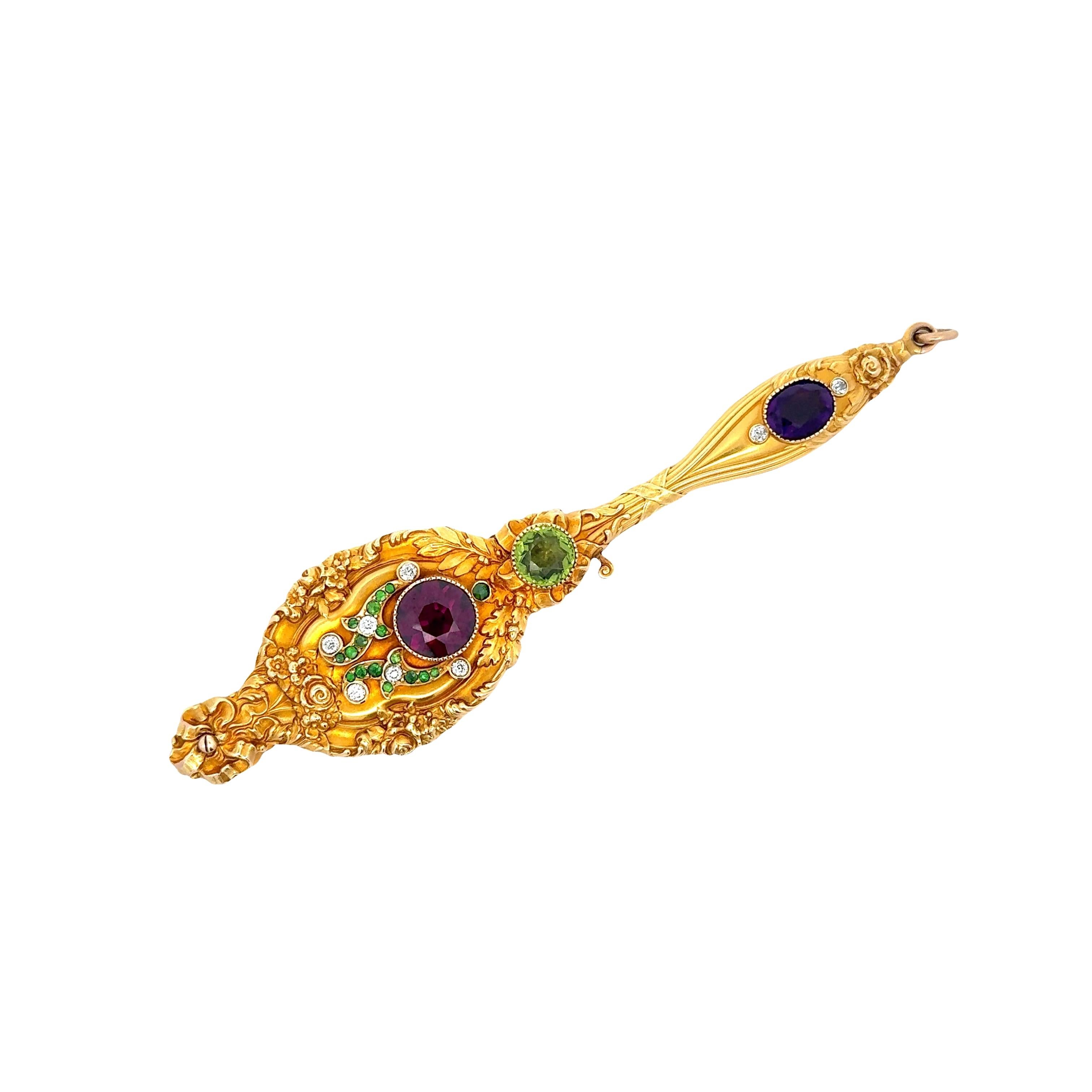 Art Nouveau Garnet Peridot Amethyst Diamond 14k Yellow Lorgnette Pendant Corte redondo en venta