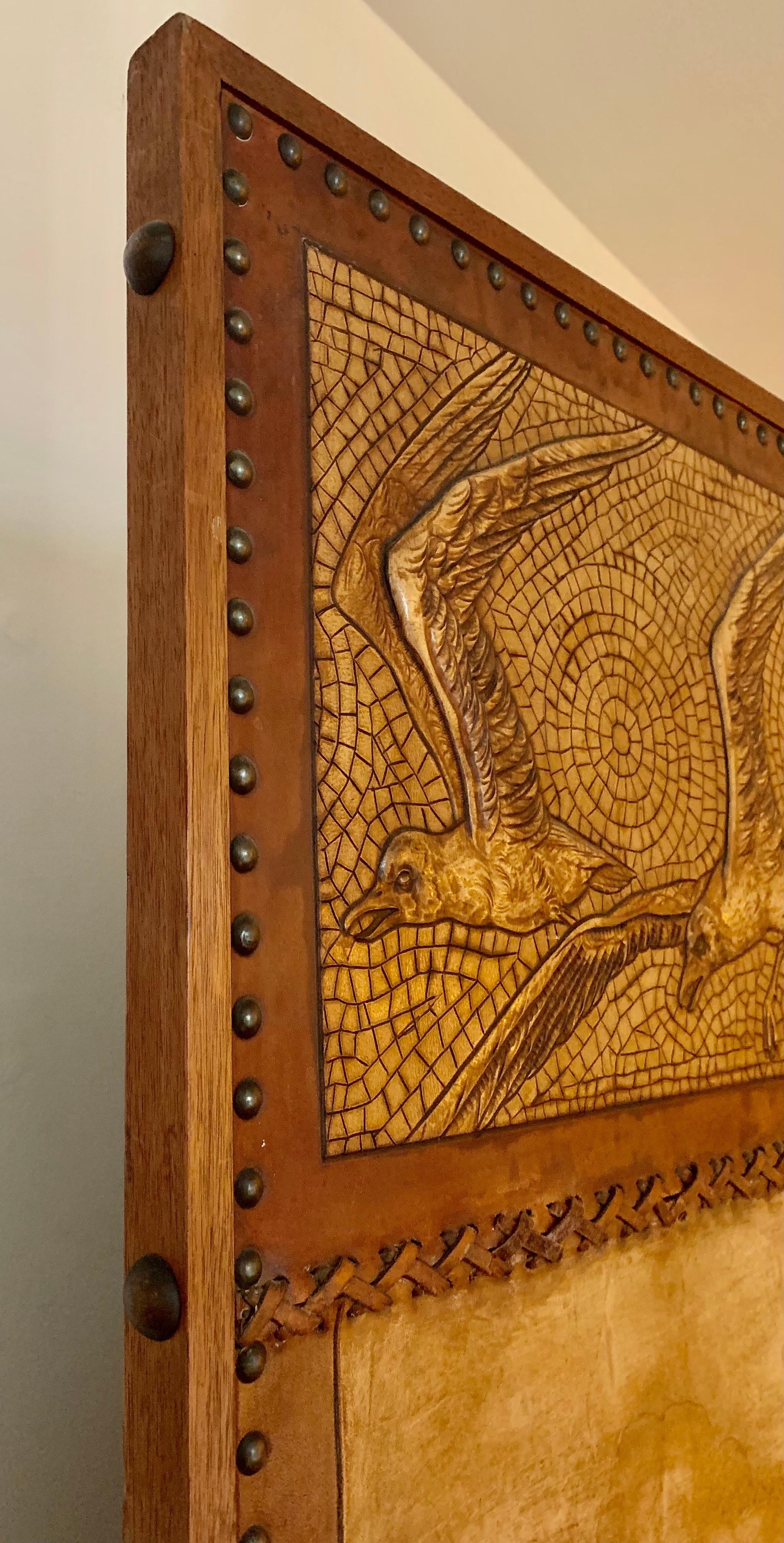 Art Nouveau Georg Hulbe Tooled Leather Three Panel Screen, Sailboat Motif, 1900 For Sale 7