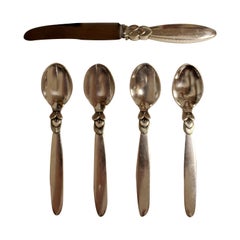Art Nouveau Georg Jensen Sterling Silver Cactus Set of 4 Demitasse Spoons Knife