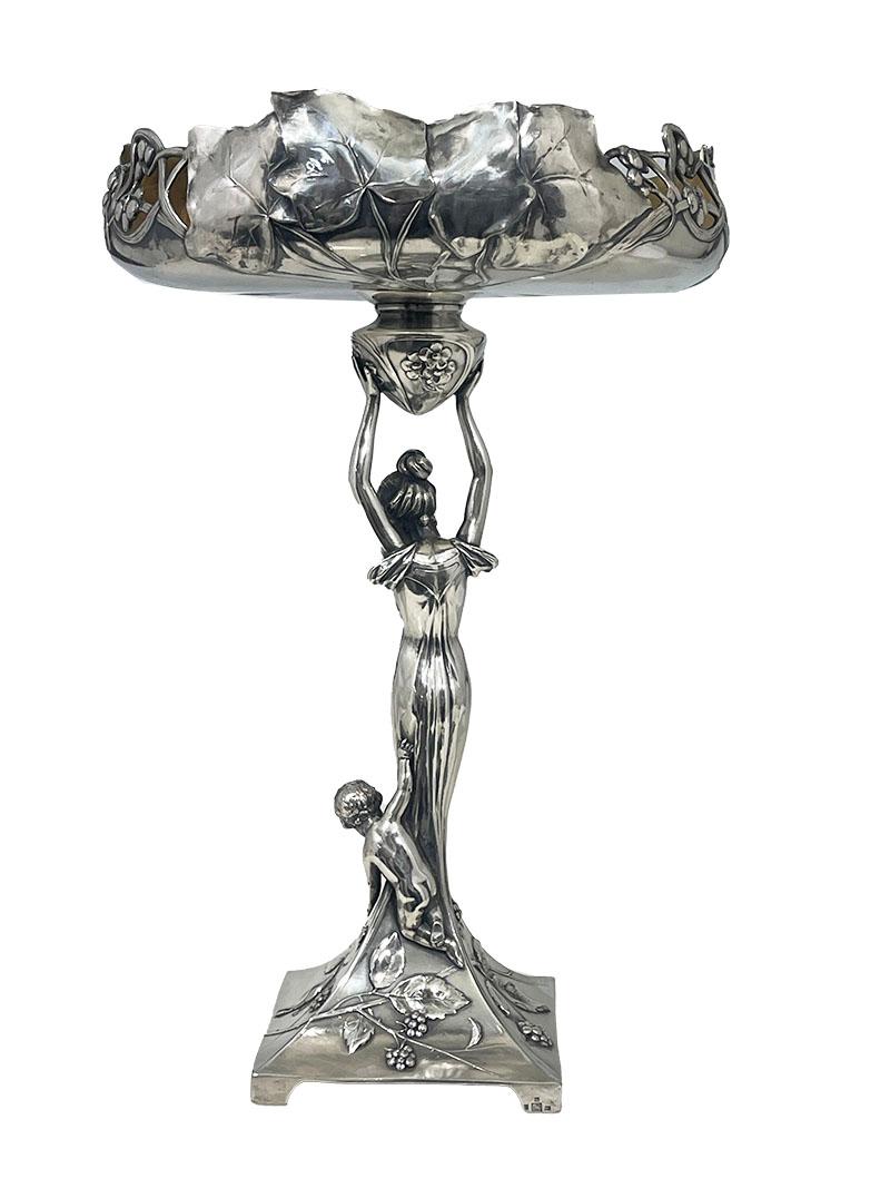 Centro de mesa Art Nouveau alemán de WMF, firmado, ca 1900 Alemán