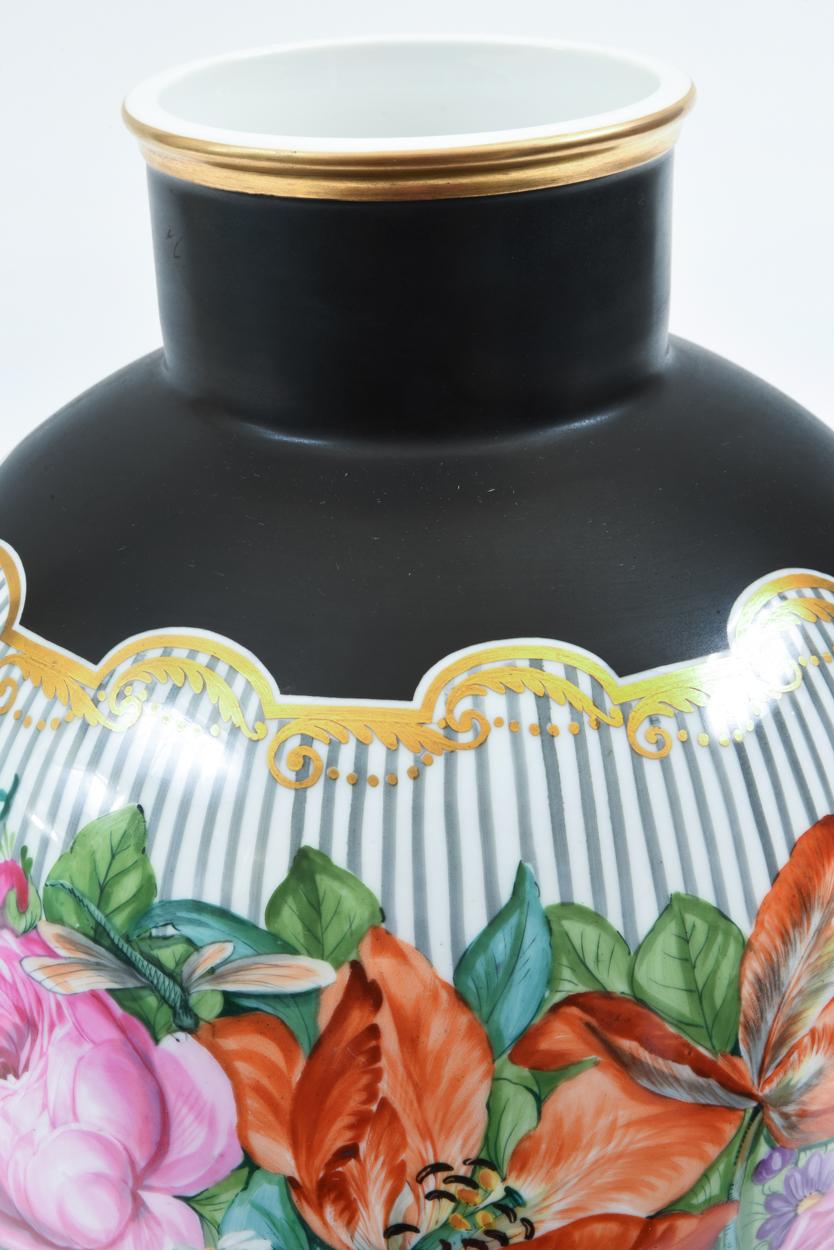 Pièce / Vase à couvercle décoratif en porcelaine allemande Art Nouveau 4
