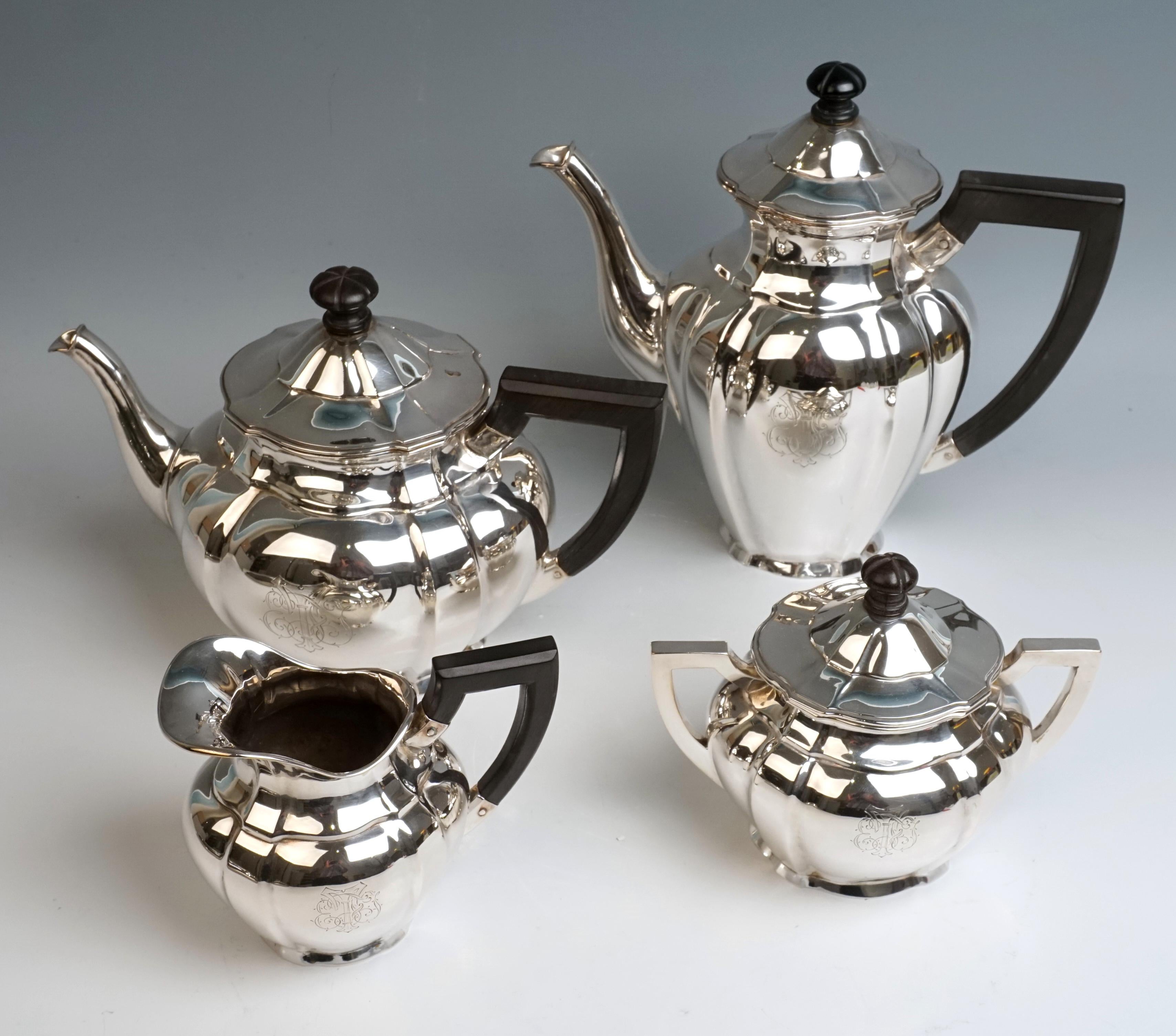 Allemand Service à café et thé de 5 pièces Art Nouveau allemand par Weinranck & Schmidt Hanau  en vente