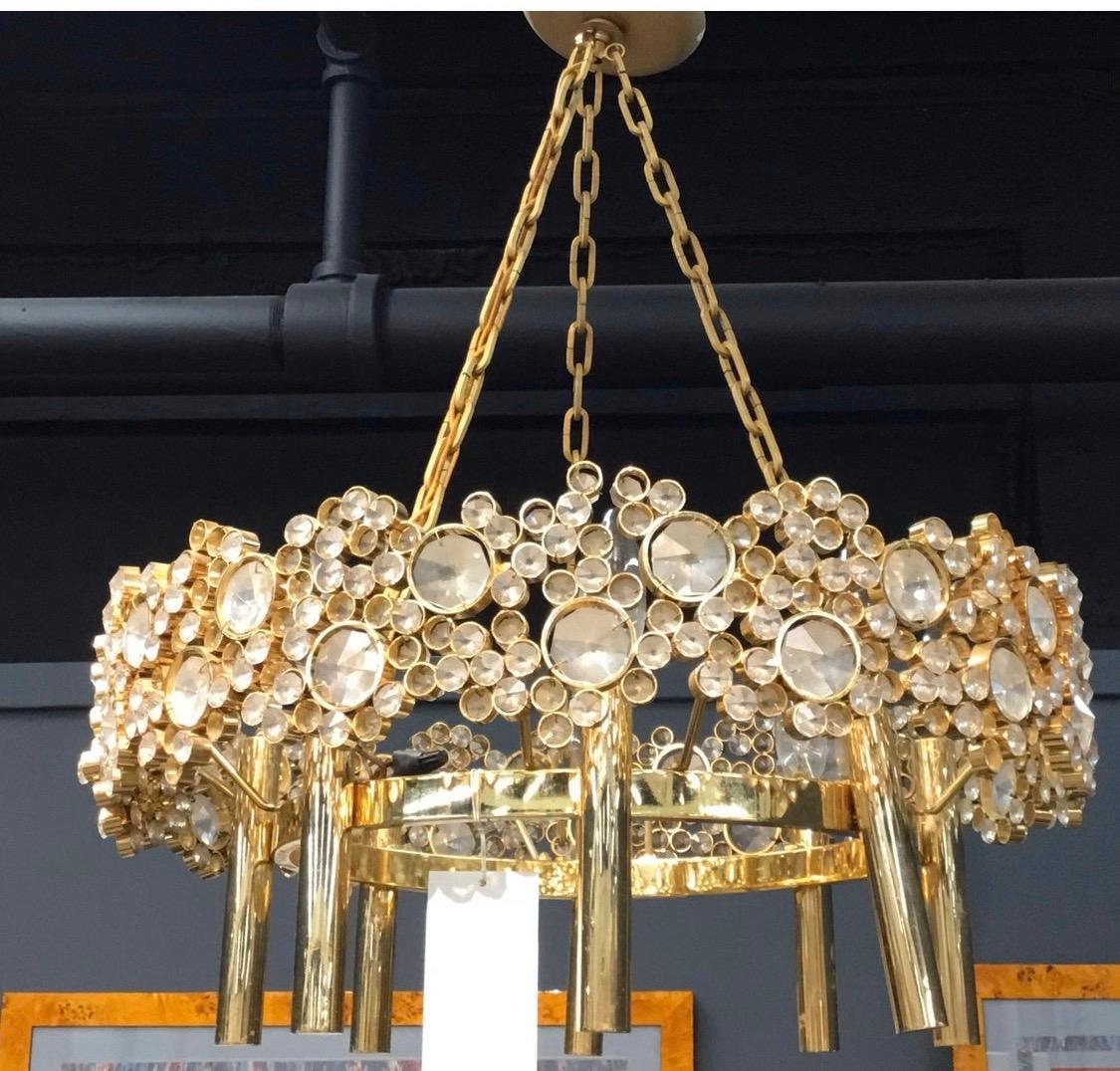 Art Nouveau Gilded Brass and Glass Eight-Light Chandelier In Good Condition In West Hartford, CT