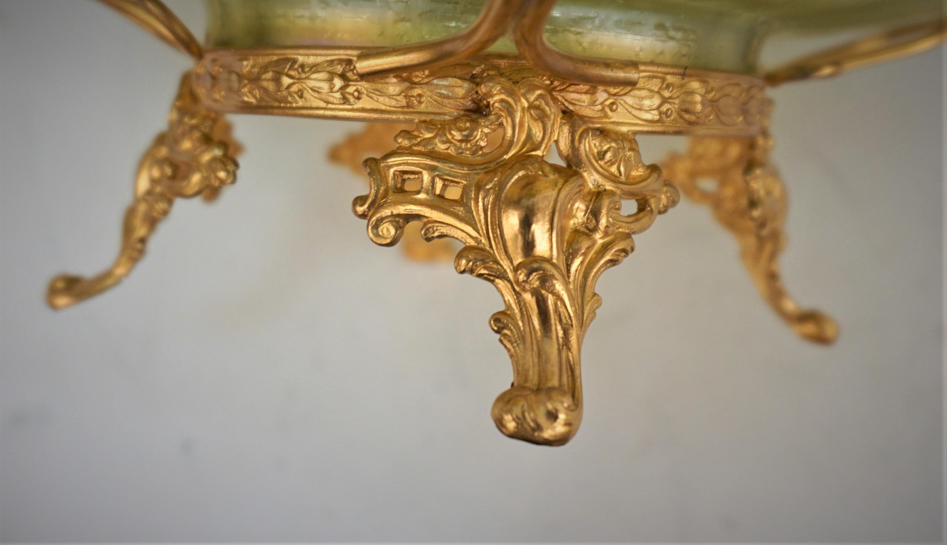 Early 20th Century Art Nouveau Gilt Bronze and Art Glass Bowl For Sale