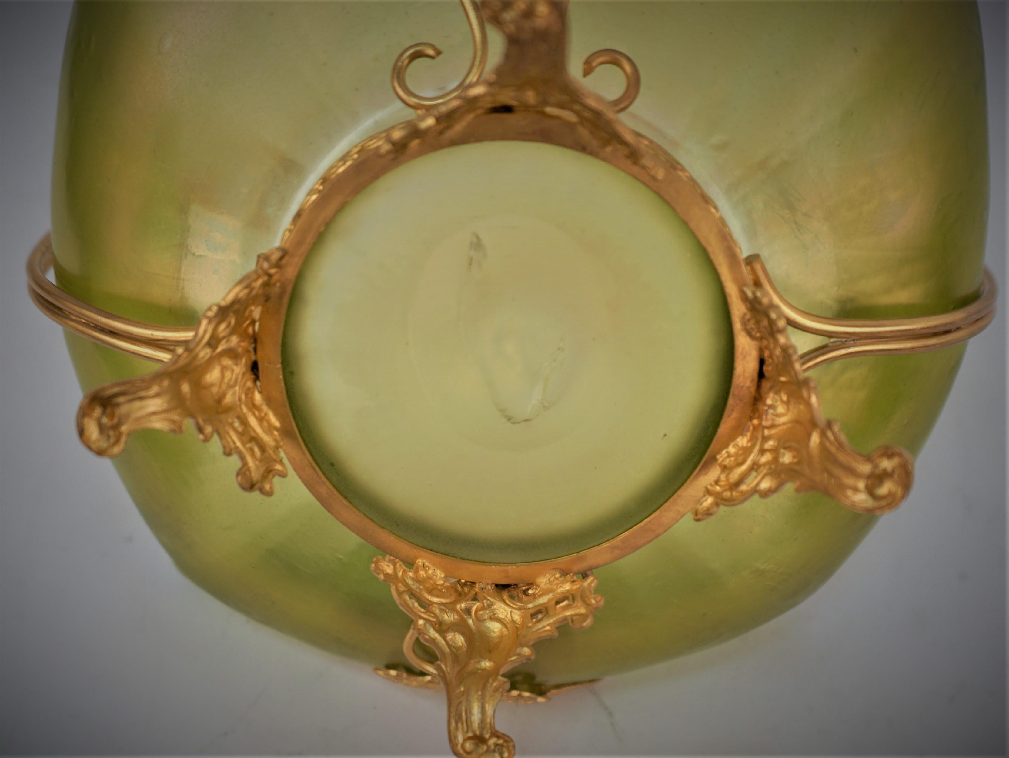 Art Nouveau Gilt Bronze and Art Glass Bowl For Sale 1