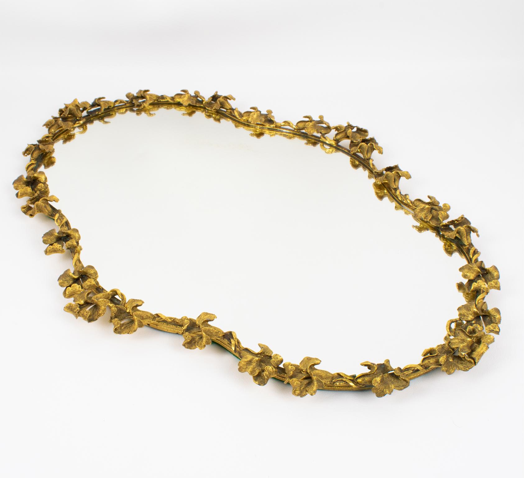 Centre de table Art Nouveau en bronze doré avec motif de fleur d'iris, vers 1910 en vente 7