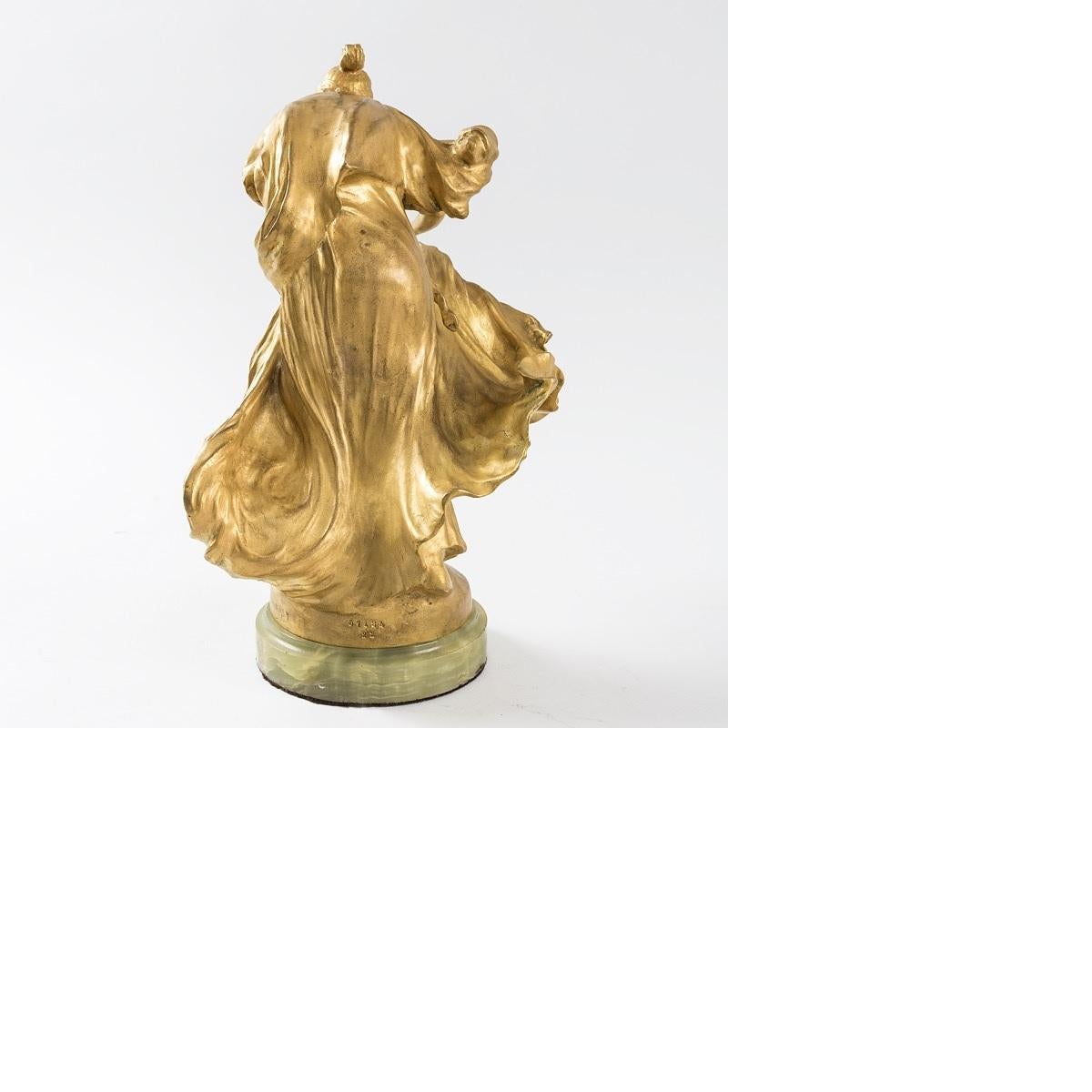 Art Nouveau Gilt Bronze Figural Lamp by Laporte-Blairsy In Excellent Condition In New York, NY