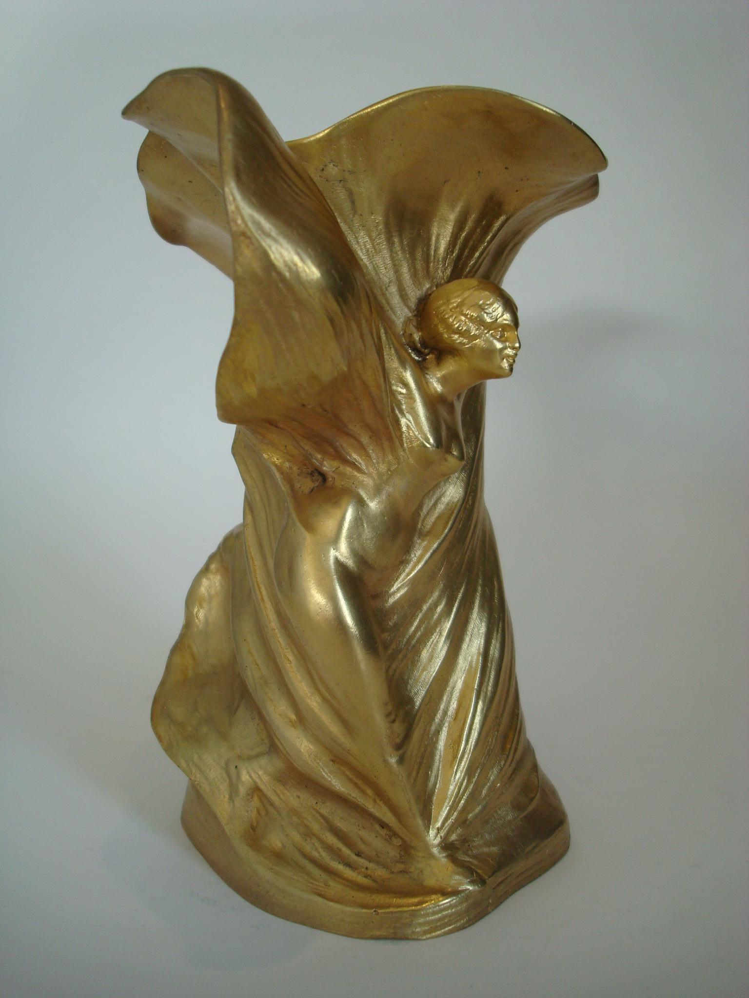 Art Nouveau Gilt-Bronze Figural Vase Signed Lerche, France, 1900´s 3