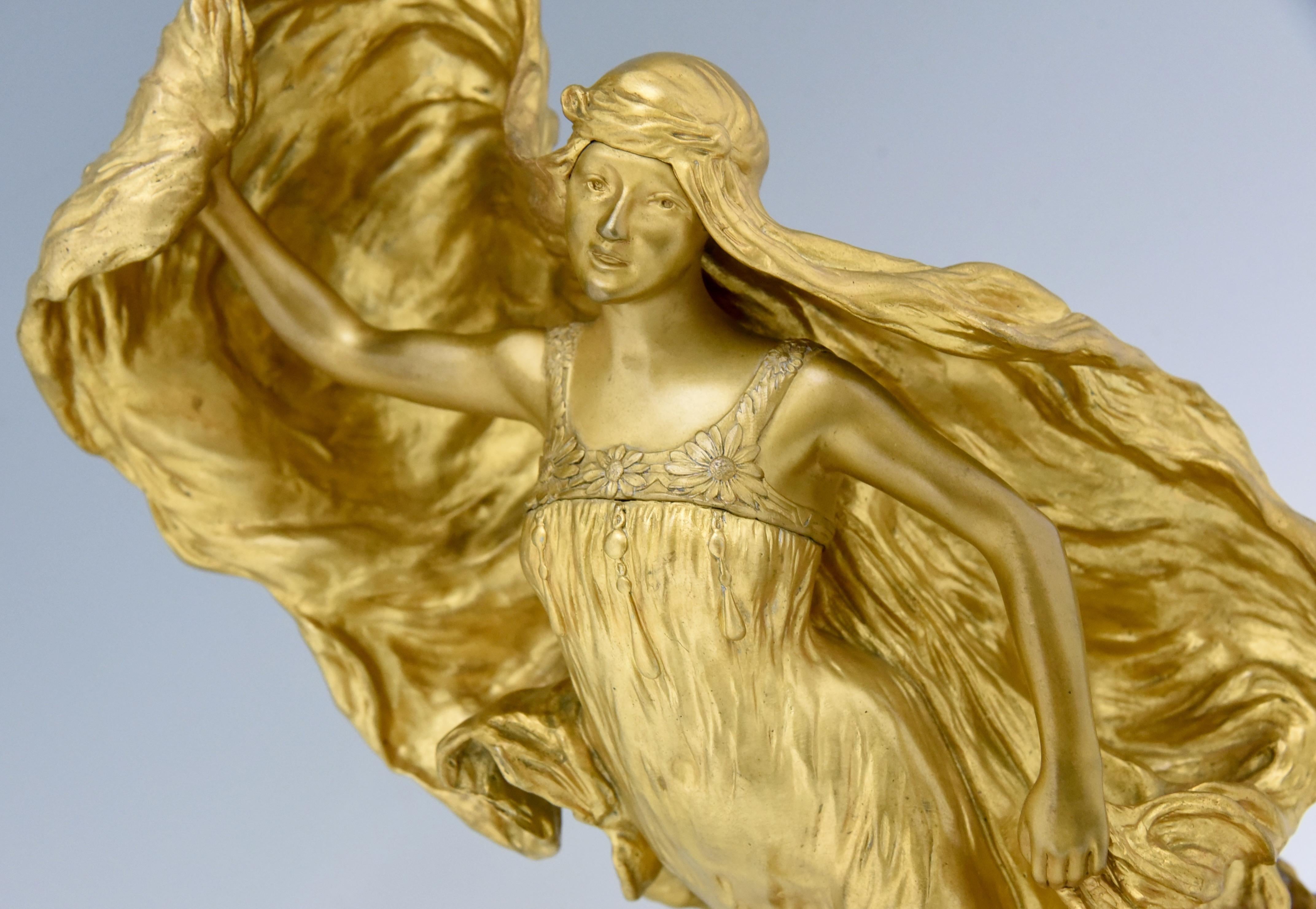 Art Nouveau Gilt Bronze Sculpture Dancer Loïe Fuller Leon Noël Delagrange, 1900 3