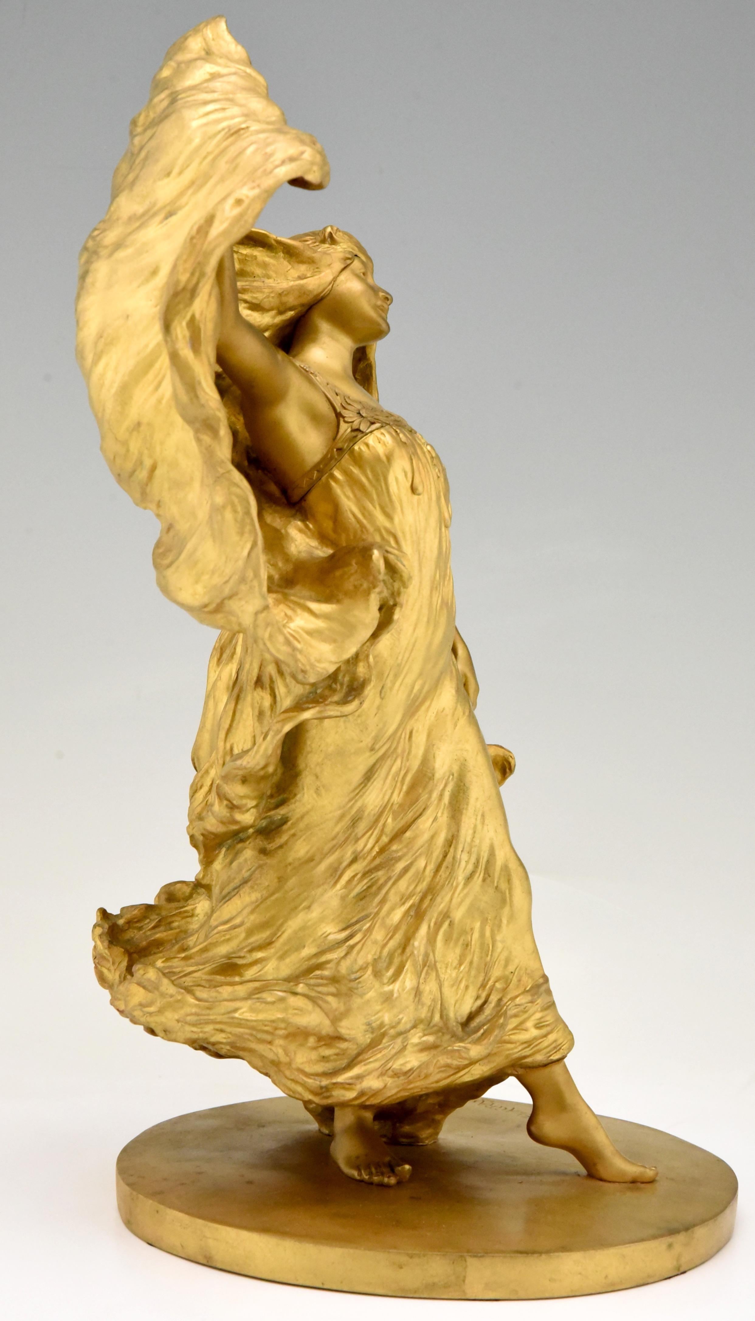 Art Nouveau Gilt Bronze Sculpture Dancer Loïe Fuller Leon Noël Delagrange, 1900 In Good Condition In Antwerp, BE