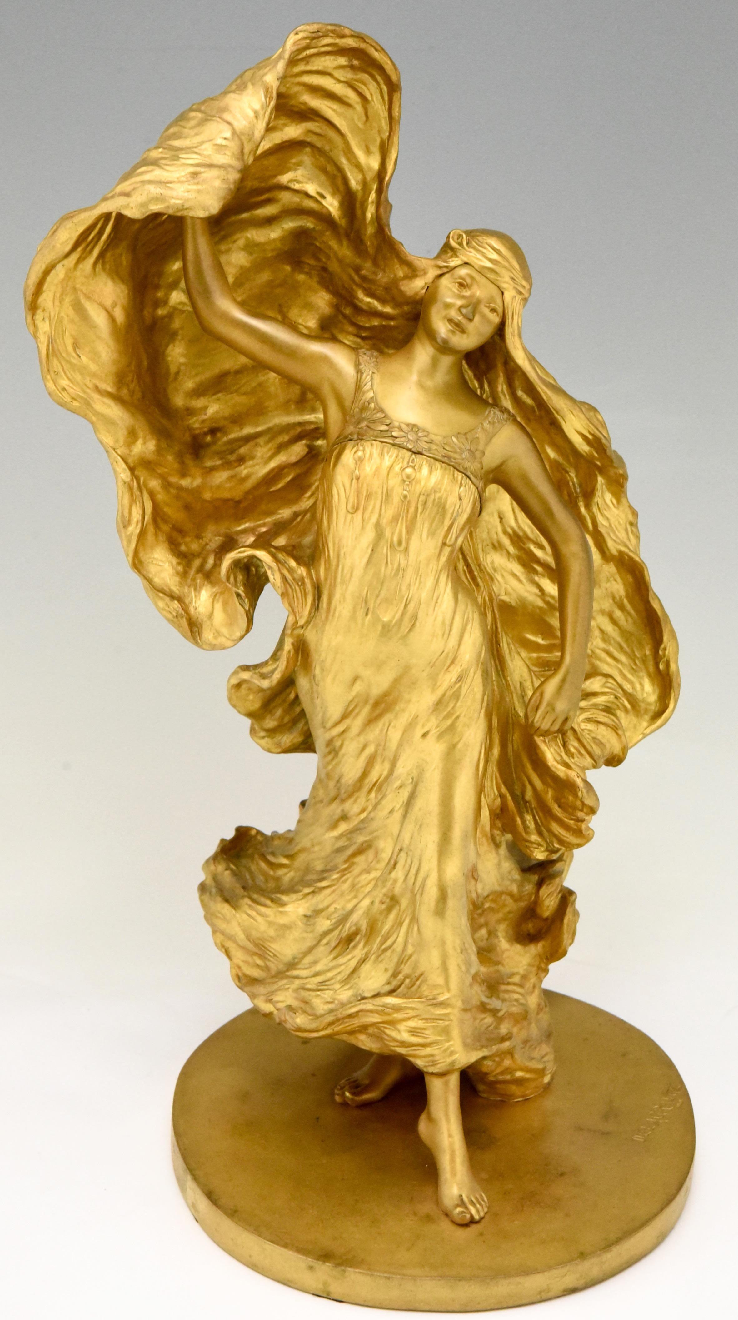 Art Nouveau Gilt Bronze Sculpture Dancer Loïe Fuller Leon Noël Delagrange, 1900 1