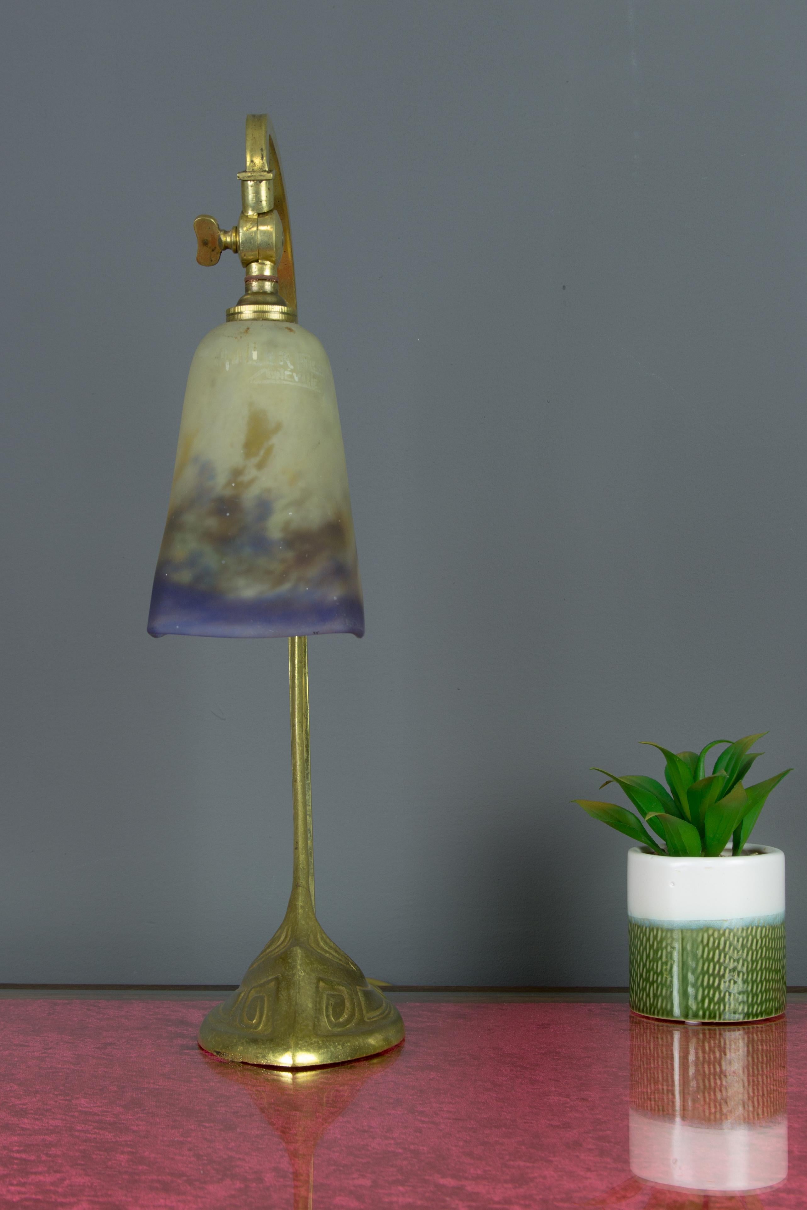 Brass Art Nouveau Gilt Bronze Table Lamp with Signed Muller Frères Glass Shade, 1920s