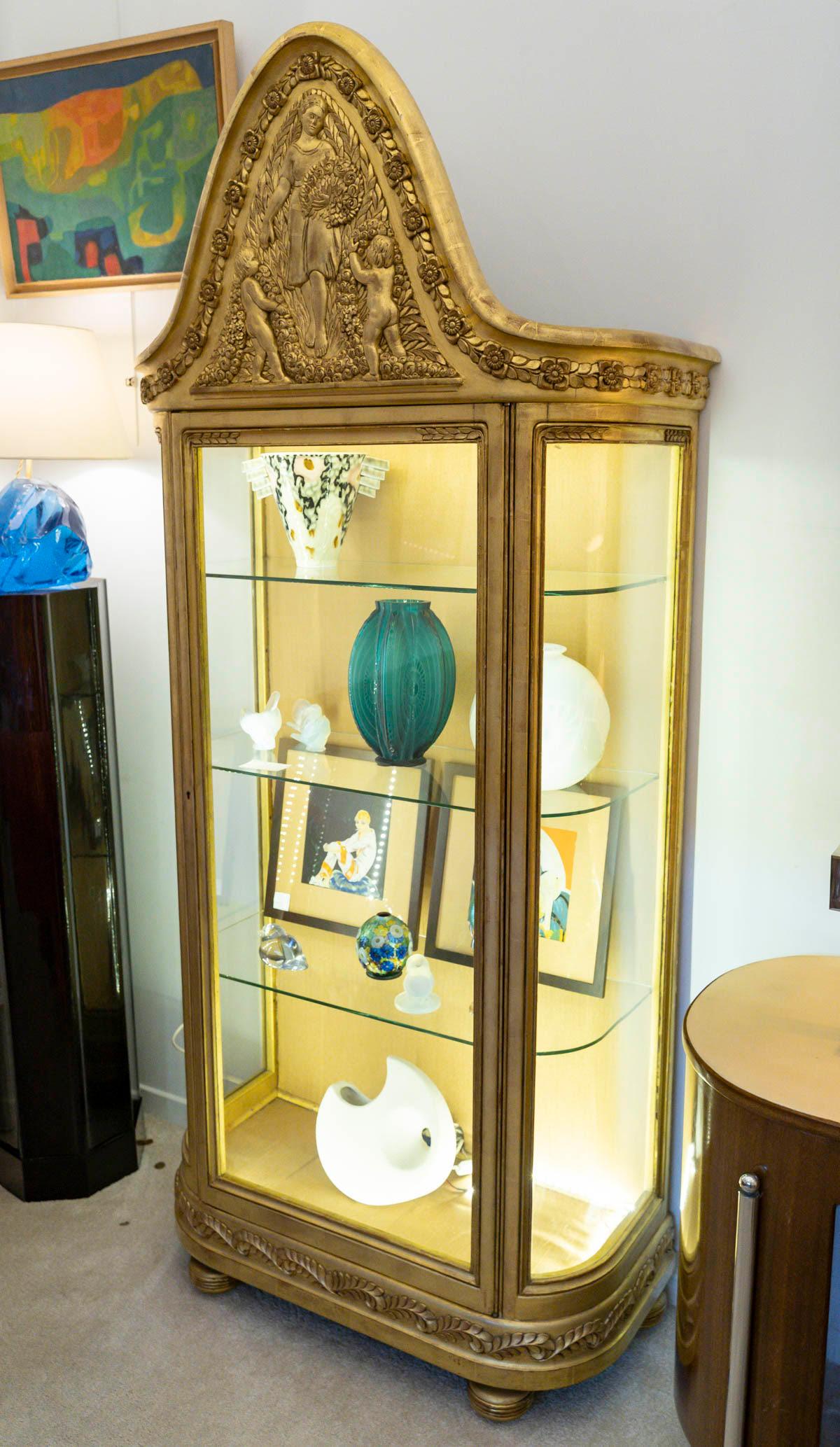 20th Century Art Nouveau, Giltwood Illuminated Display Cabinet by Emile Bernaux, circa 1910. For Sale