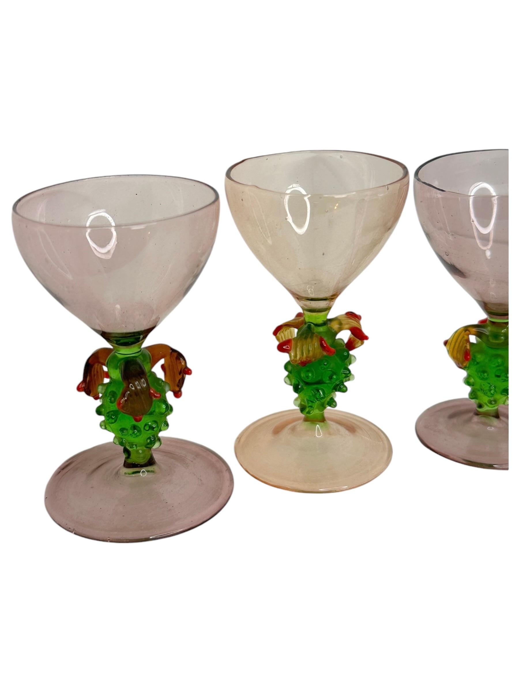 Juego de 6 copas y decantador de uvas de cristal Art Nouveau de Bimini, Vintage Austria en venta 3