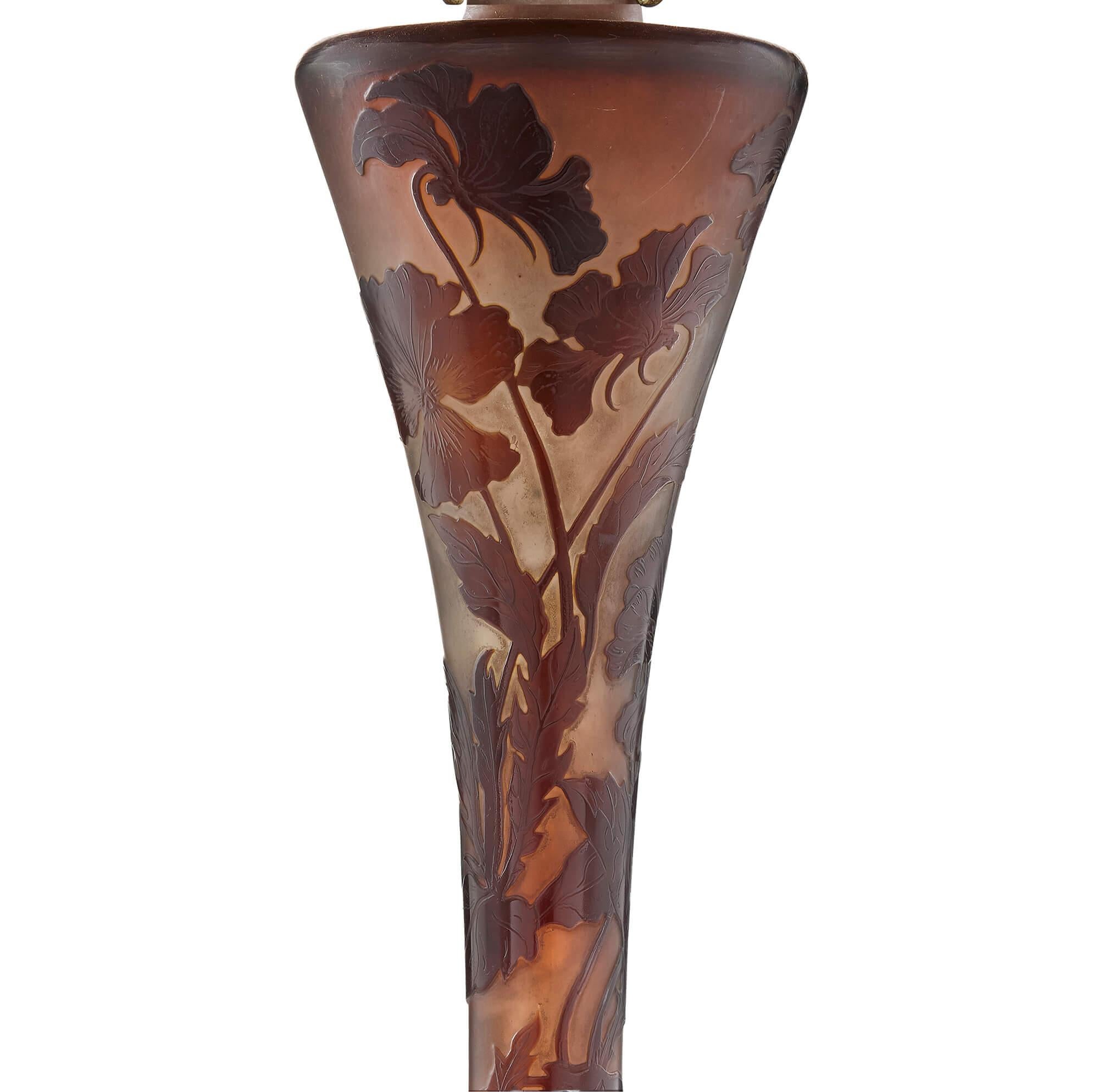 Jugendstil-Tischlampe aus Glas von Émile Gallé (Art nouveau) im Angebot
