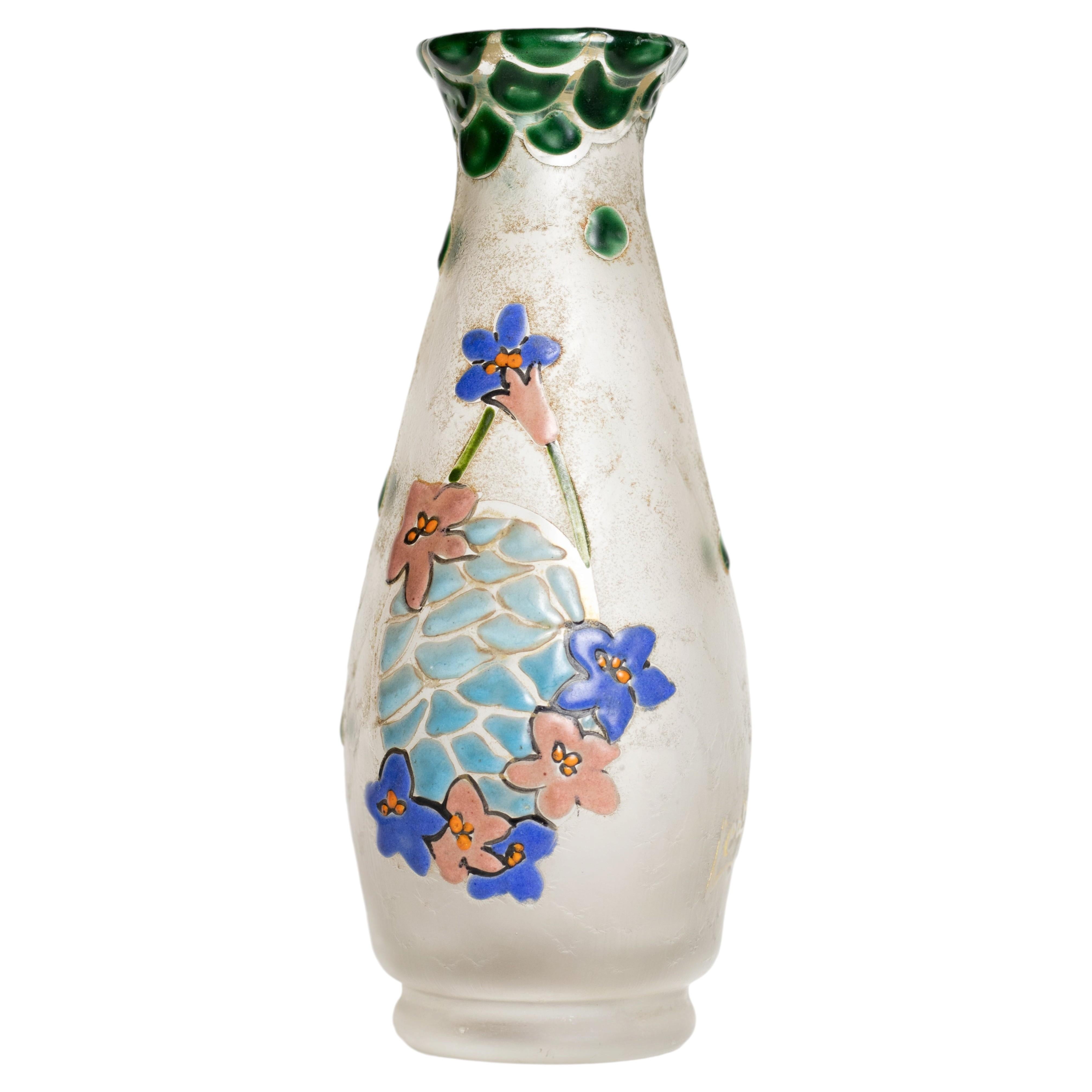 Glasvase im Jugendstil von François-Théodore Legras, mit Blumenradierung im Angebot