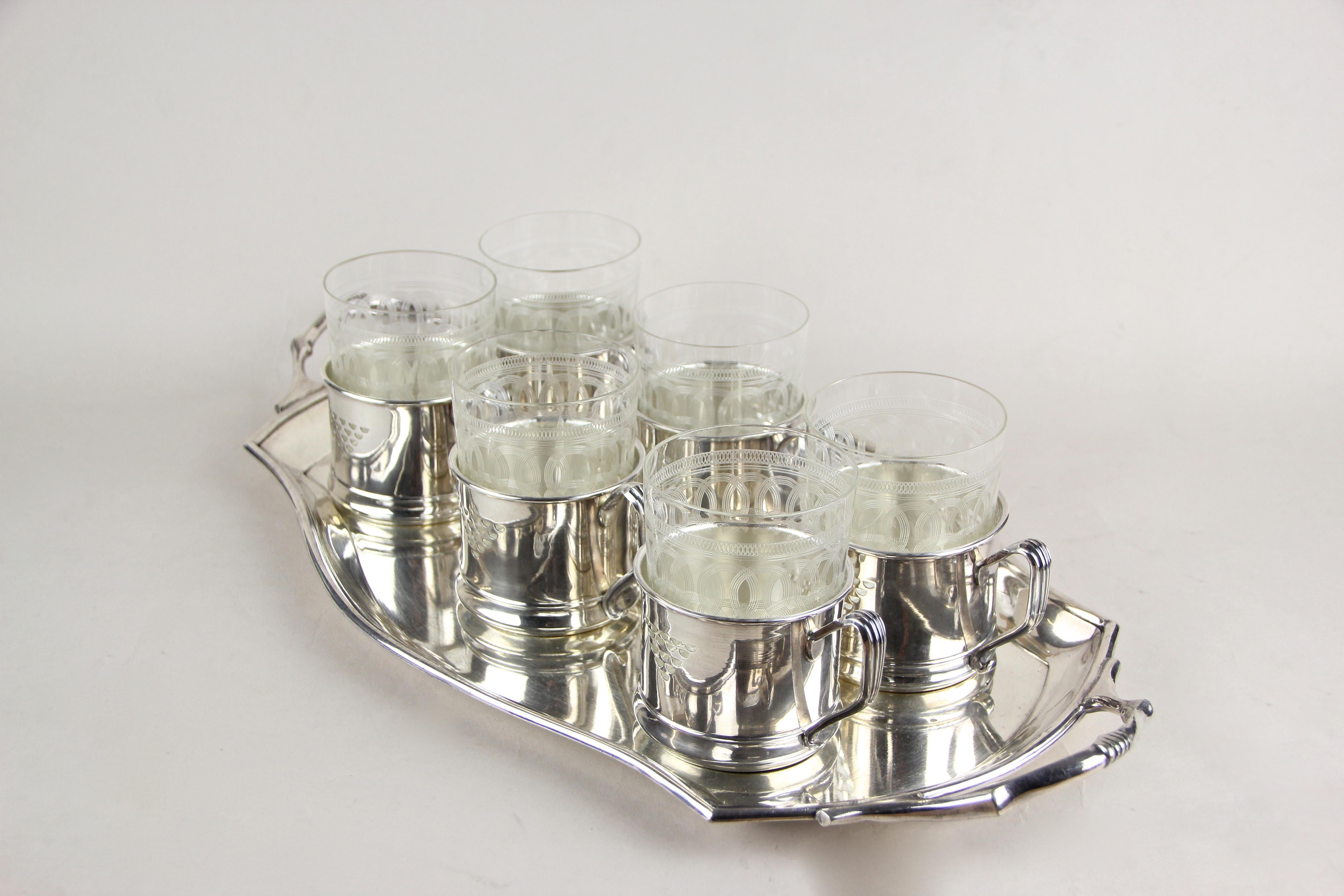 Art Nouveau Glasses on Silvered Tray by Argentor, Vienna, circa 1910 10