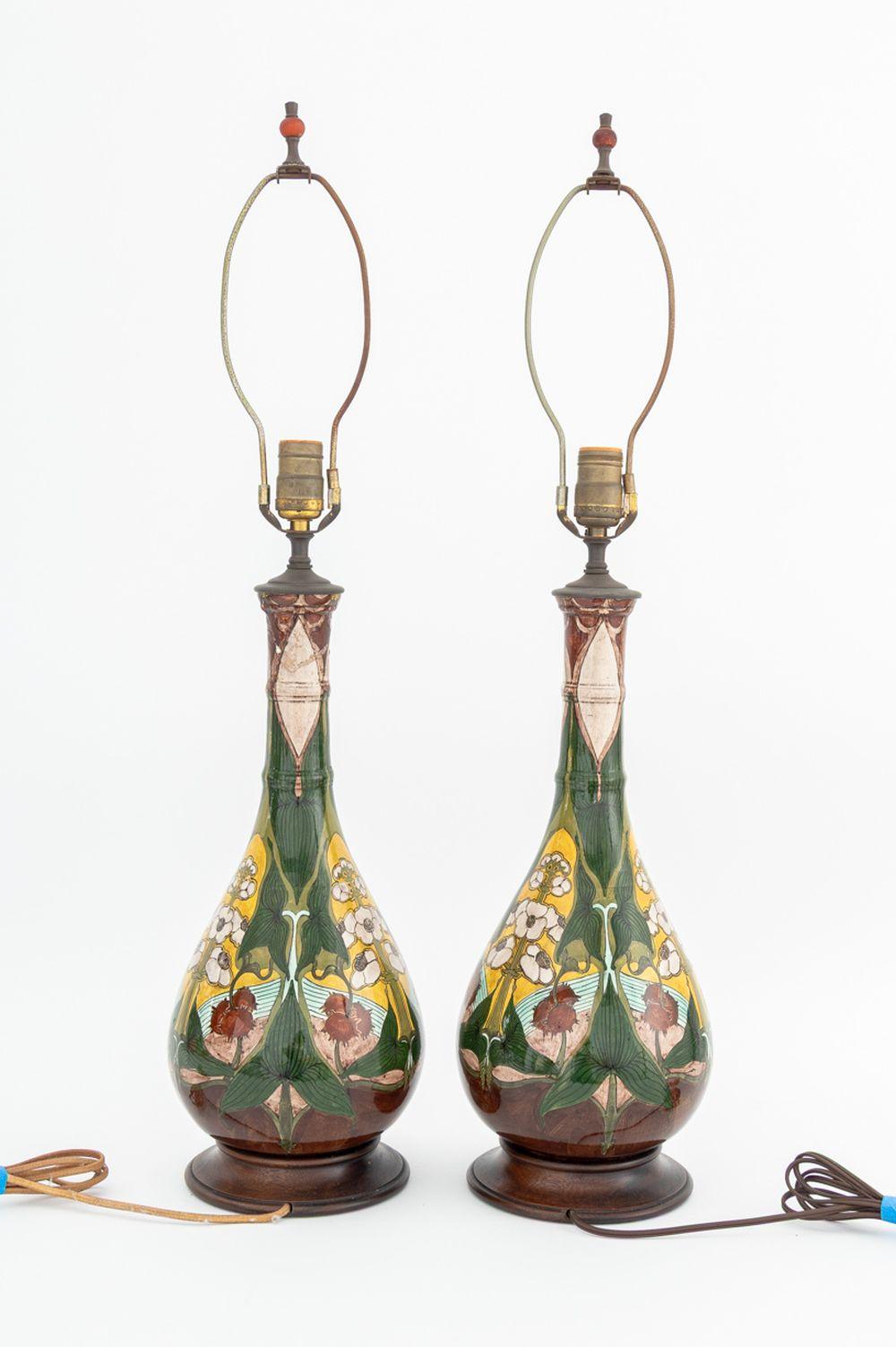 Jarrones de cerámica esmaltada Art Nouveau como lámparas siglo XX en venta