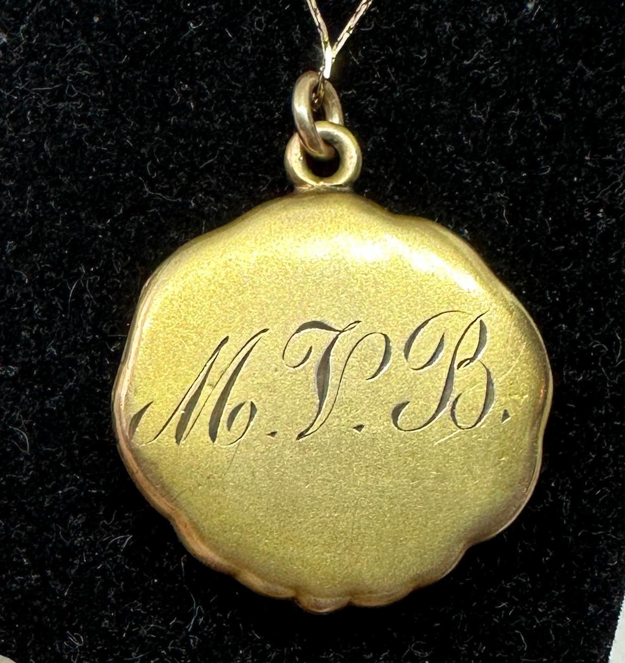 Art Nouveau Goddess Maiden Woman Locket Necklace Alfonse Mucha Gorgeous For Sale 1