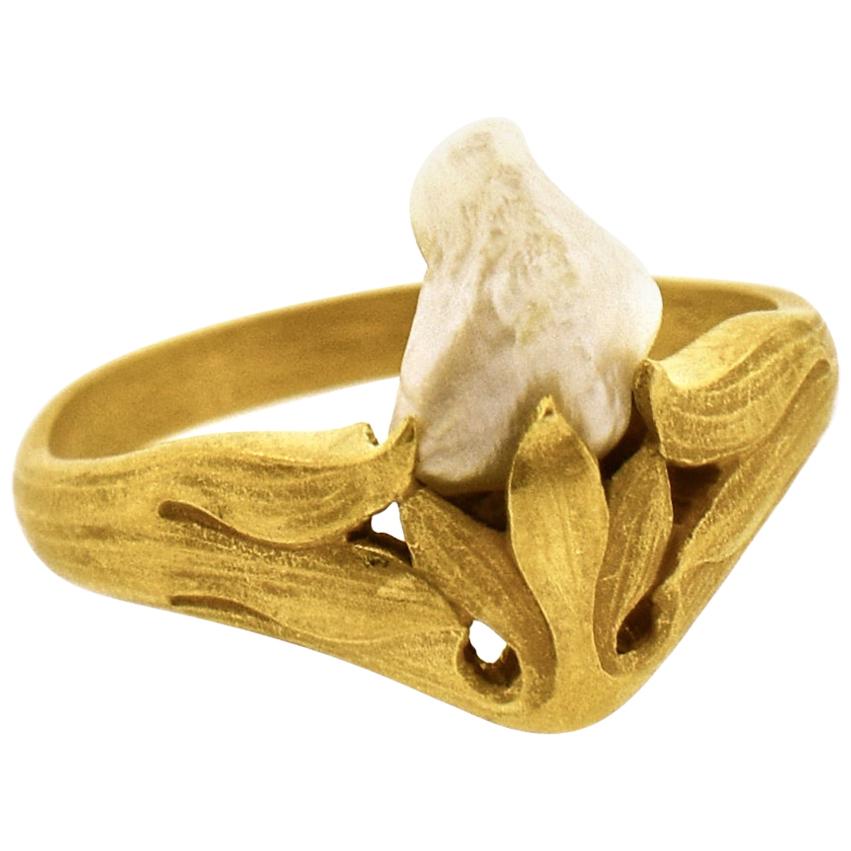 Art Nouveau Gold and Natural Freshwater Pearl Ring, circa 1900