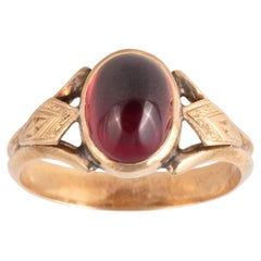 Anillo Art Nouveau Unisex de Oro y Granate Cabujón Ovalado
