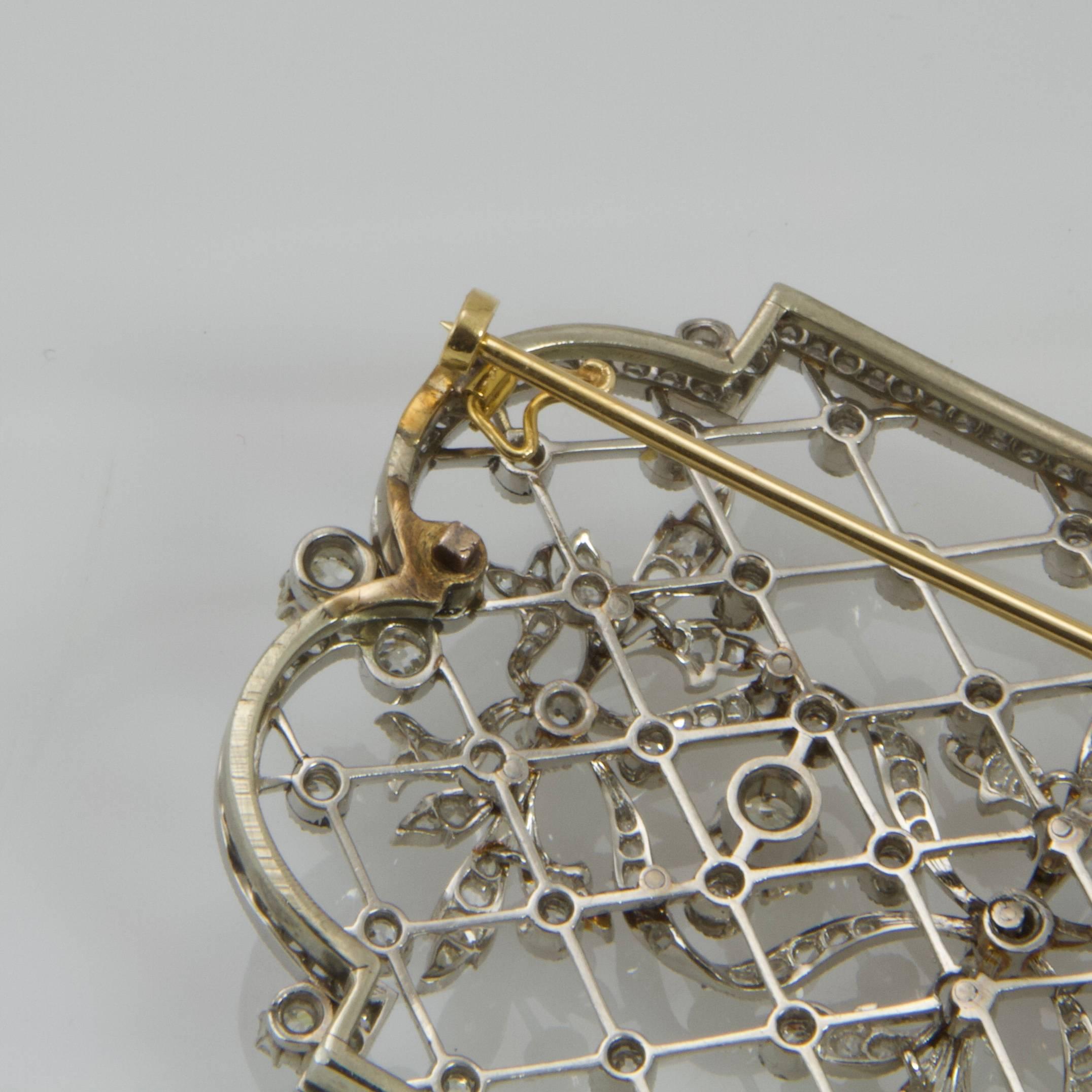 Art Nouveau Gold and Platinum Stomacher Brooch, circa 1900 For Sale 2