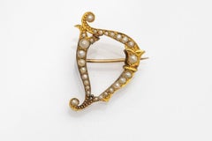Art Nouveau gold brooch with pearls, early 20th century
