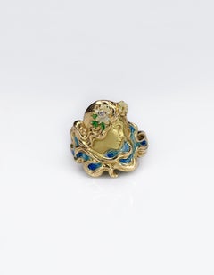 Art Nouveau Gold Enamel and Diamonds Ring Depicting the Face of Daisy Goddess
