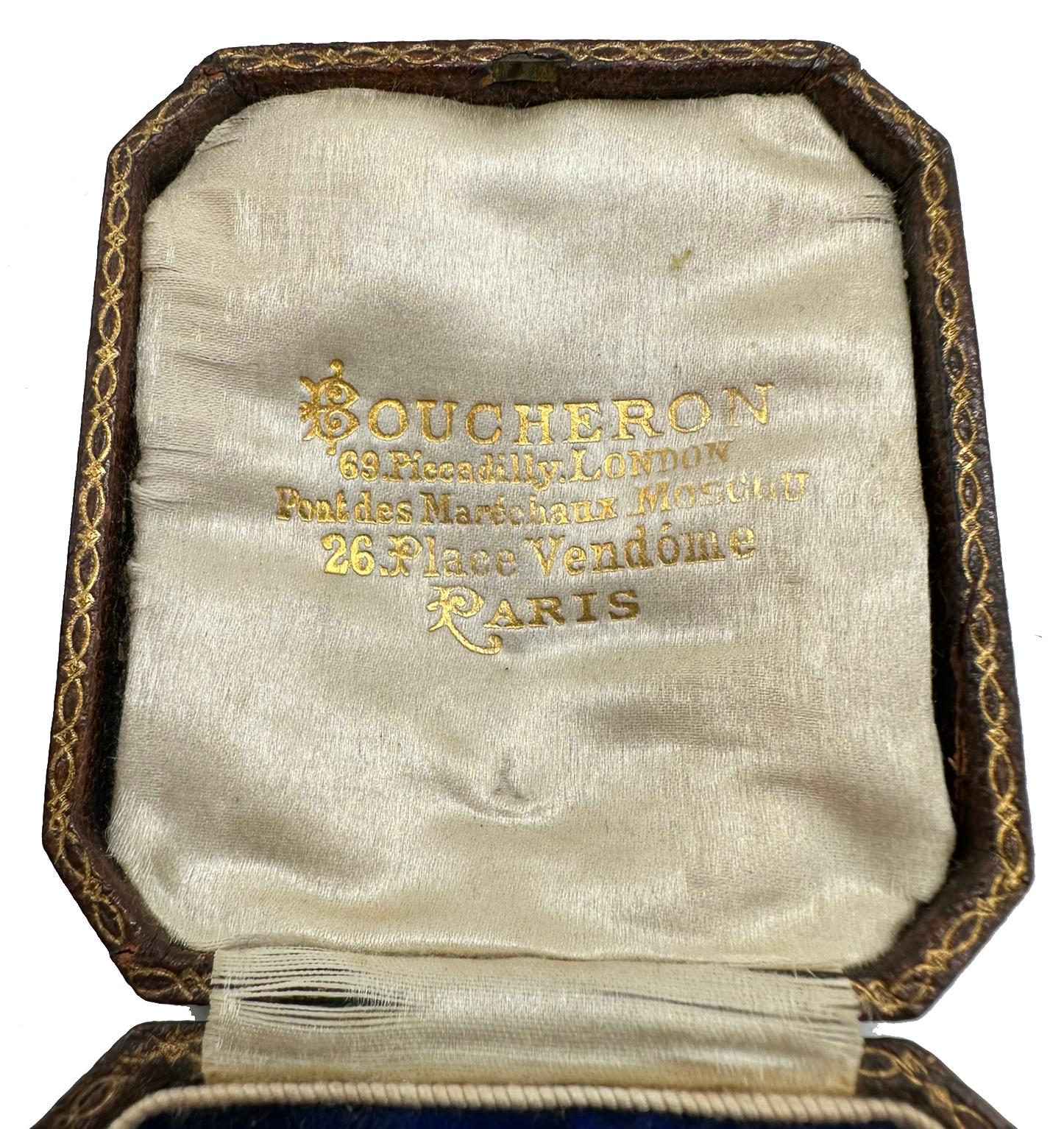 Exceptionnelle broche/pendentif Art Nouveau, vers 1900, avec étui Boucheron Bon état - En vente à Jacksonville, FL