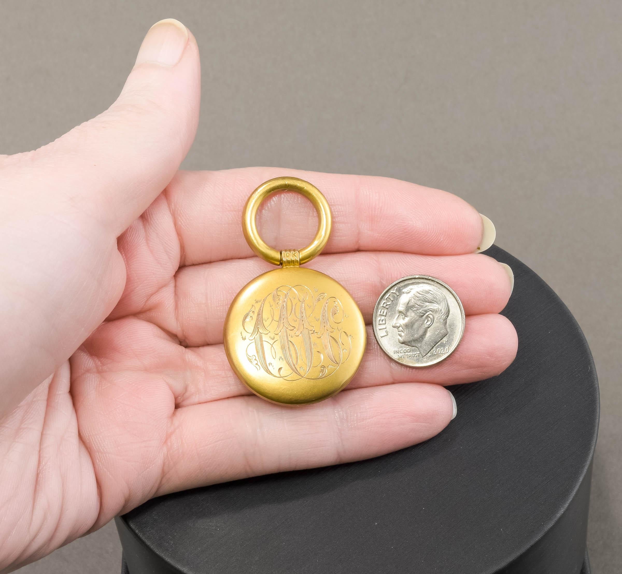 Art Nouveau Gold Lion Fob Pendant with Garnets 5